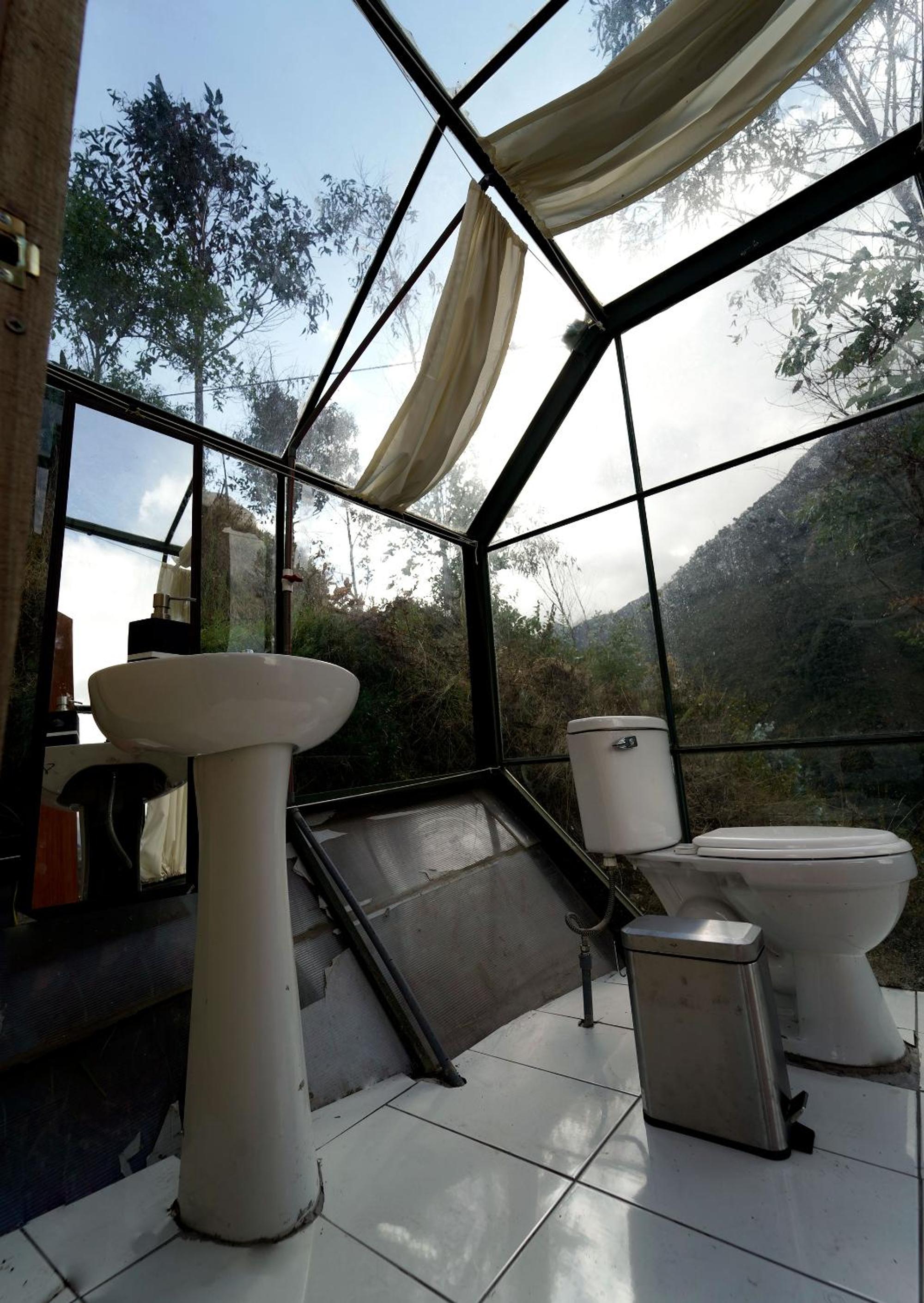 Quadruple Room with Mountain View photo 3
