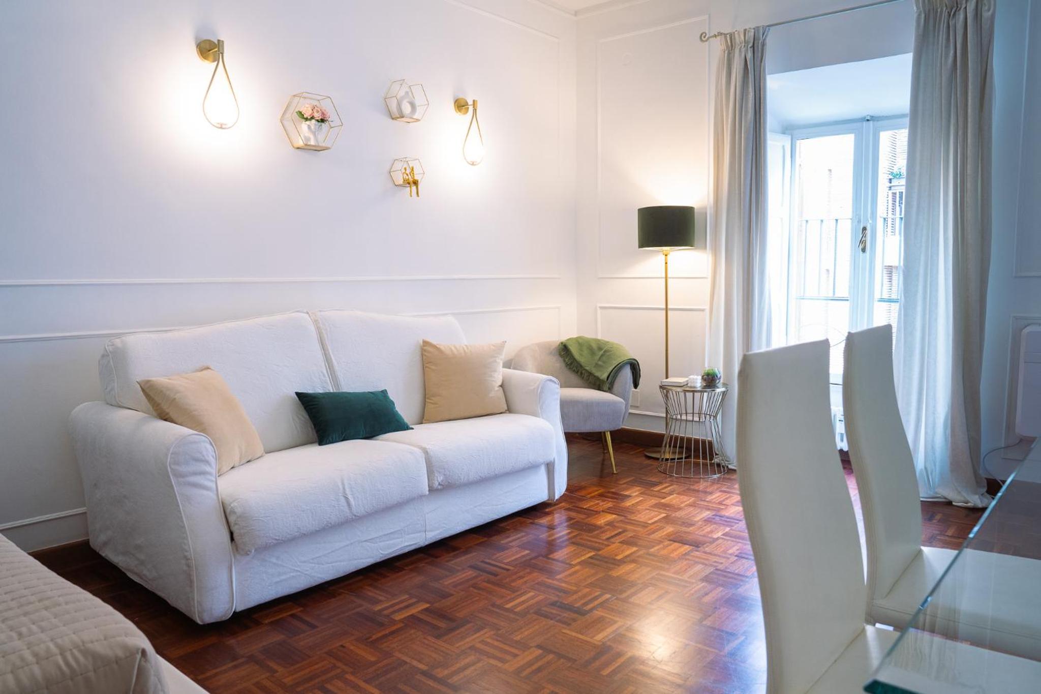 One-Bedroom Apartment
