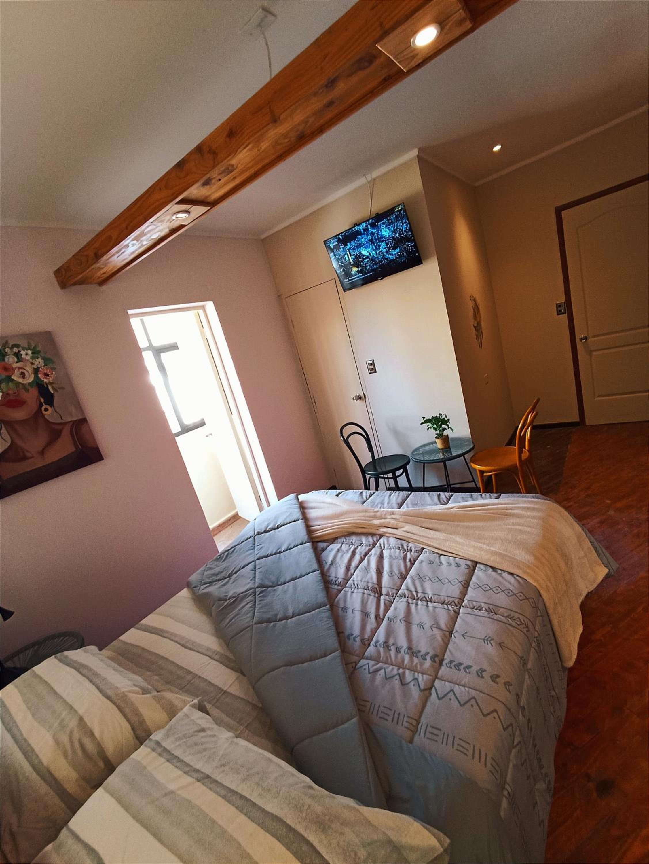 Double Room With Private Bathroom photo 3