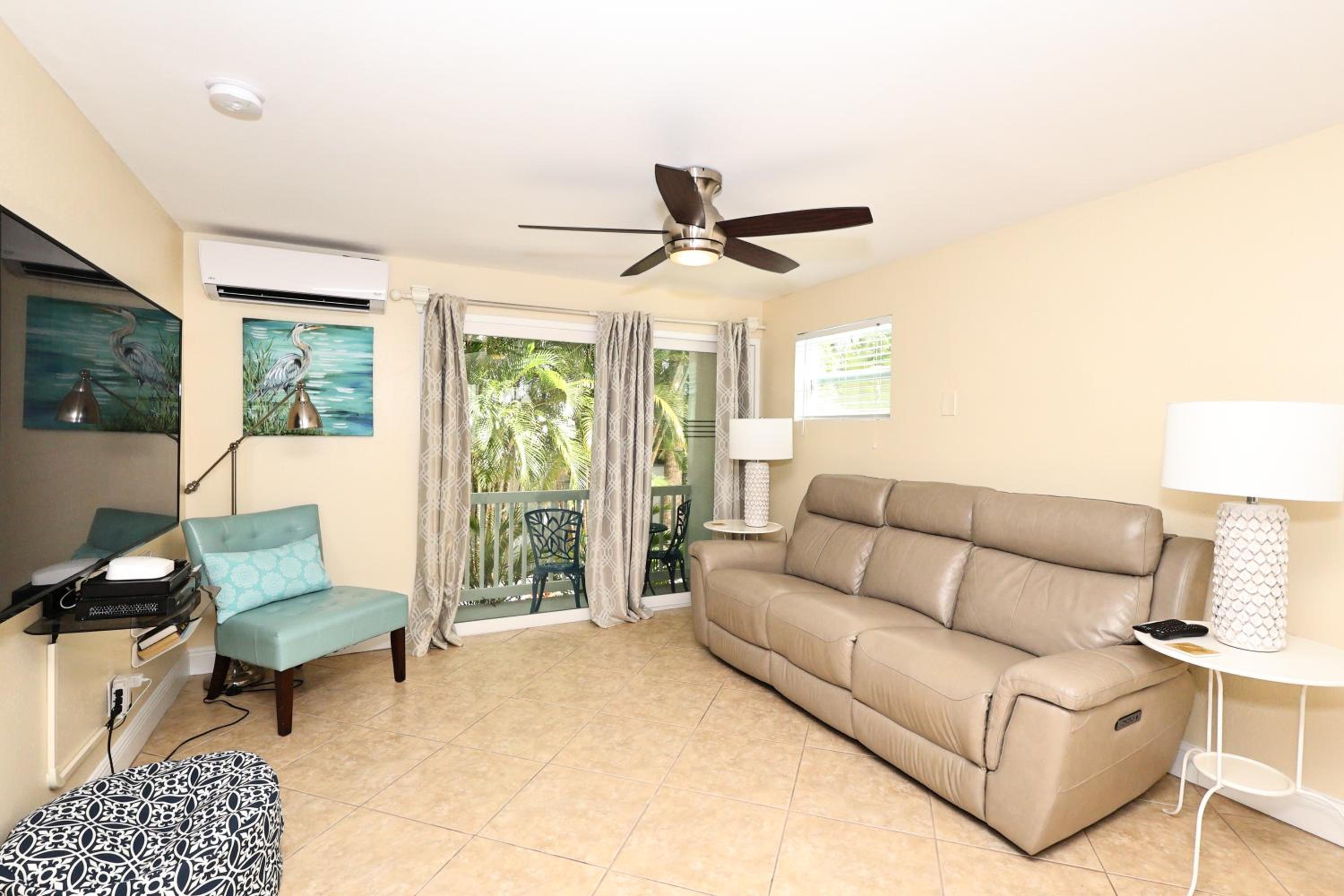 Luxury One-Bedroom Apartment