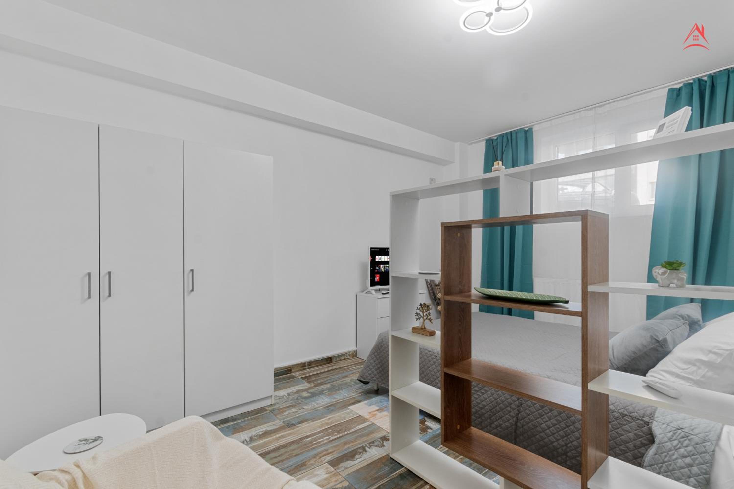 One-Bedroom Apartment photo 2