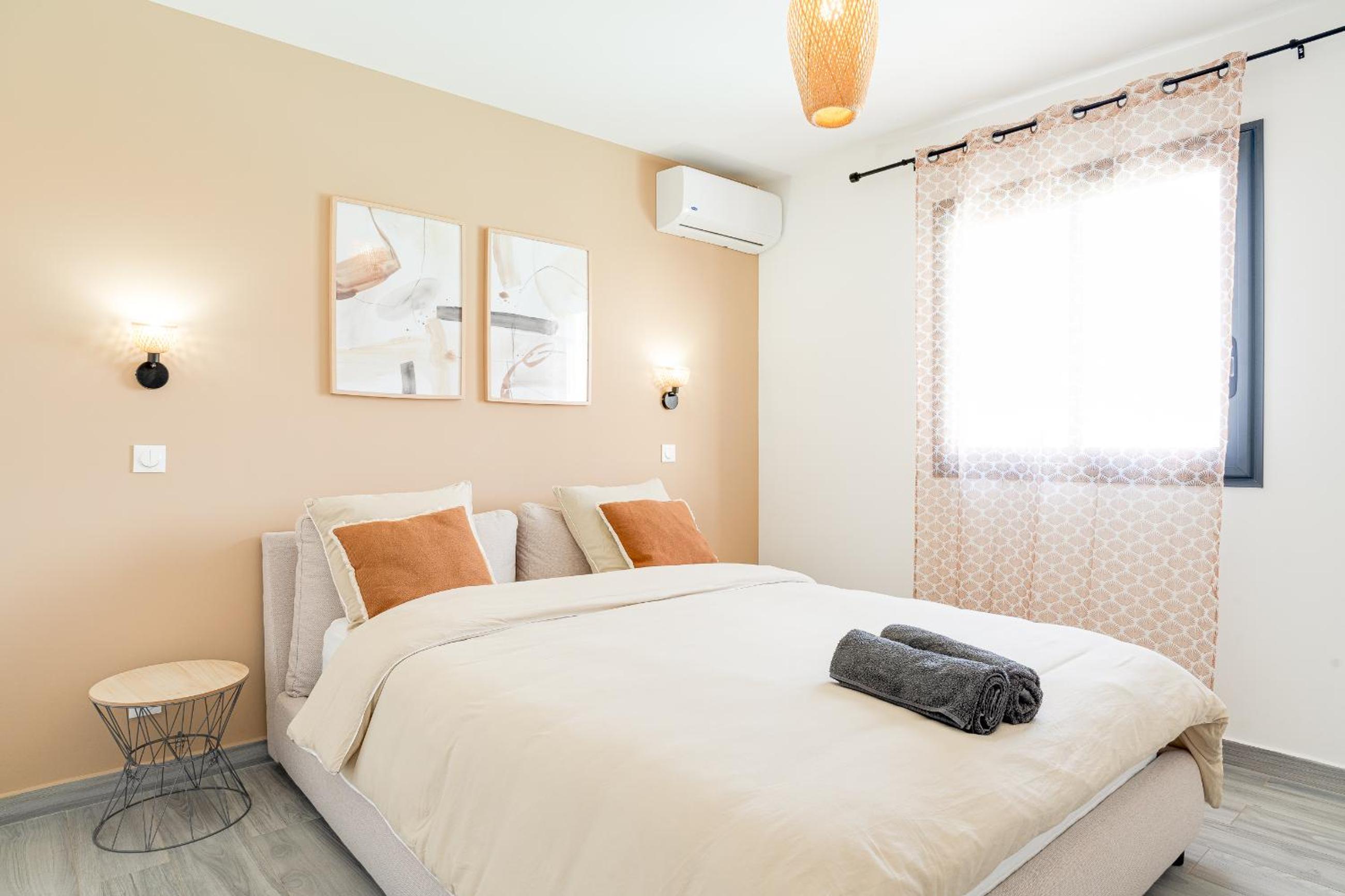 Villa photo 1