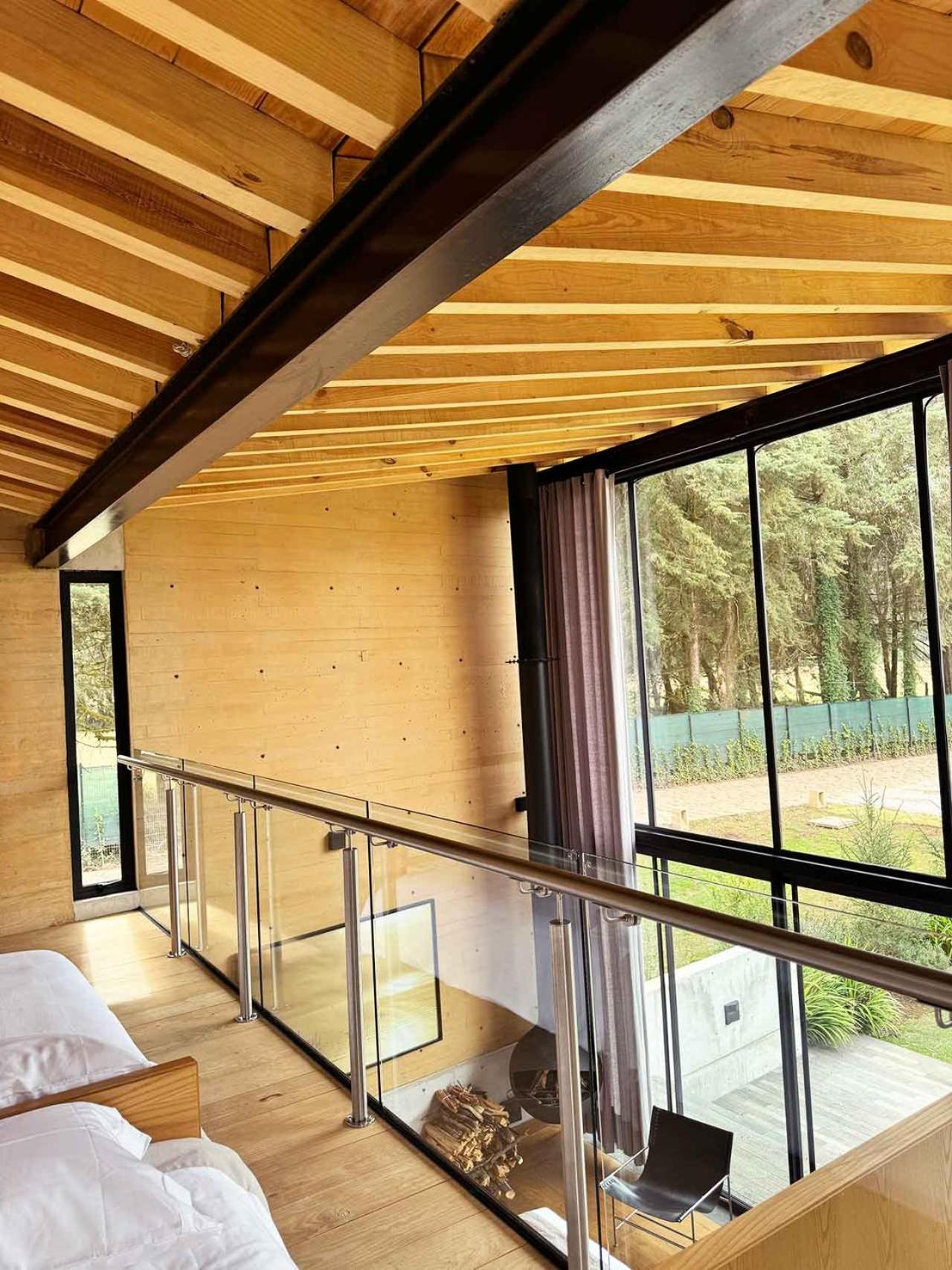 One-Bedroom House - Photo 15