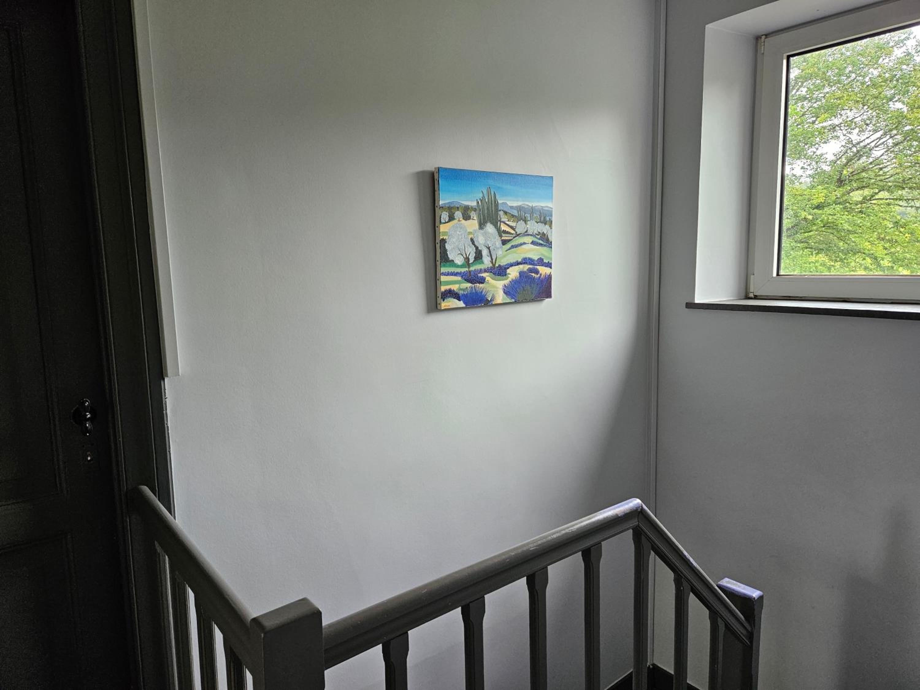 Three-Bedroom House photo 3