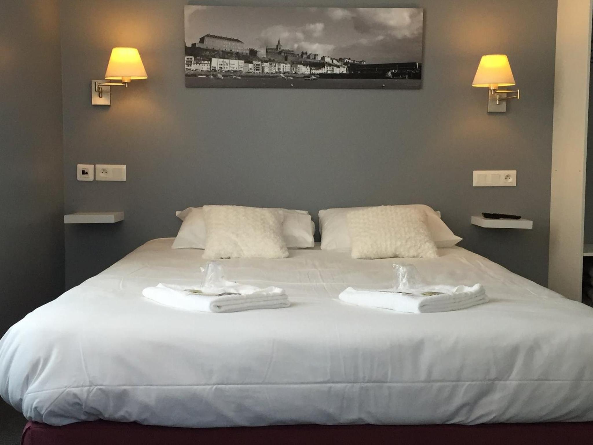 Double Room - Photo 1