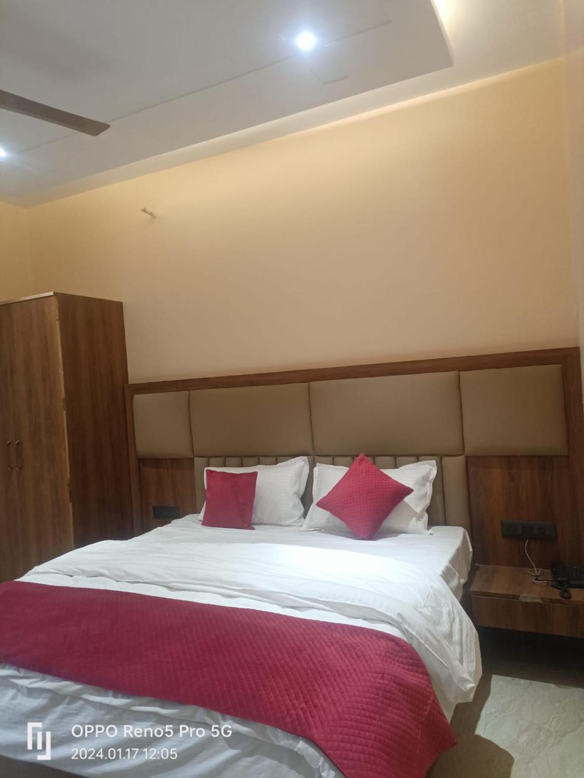 Economy Double Room