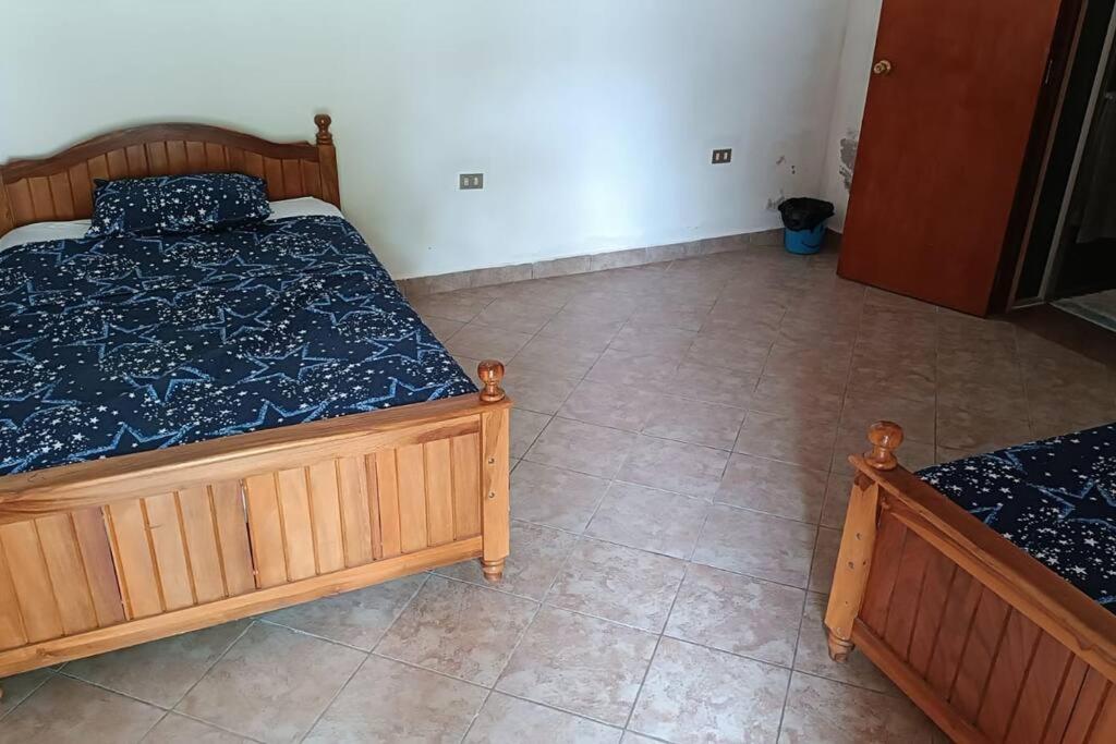 Three-Bedroom House photo 2