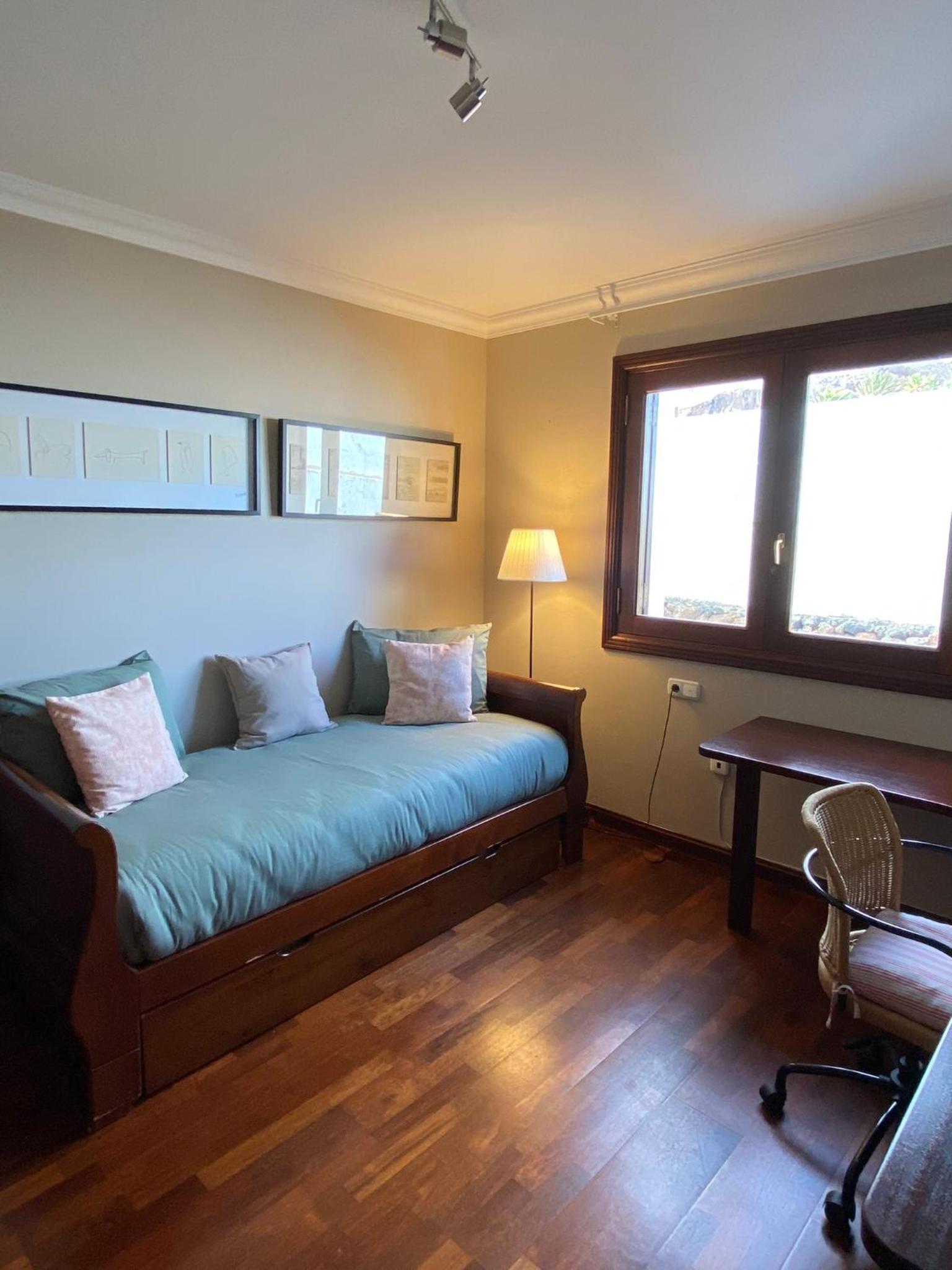Three-Bedroom Villa photo 3