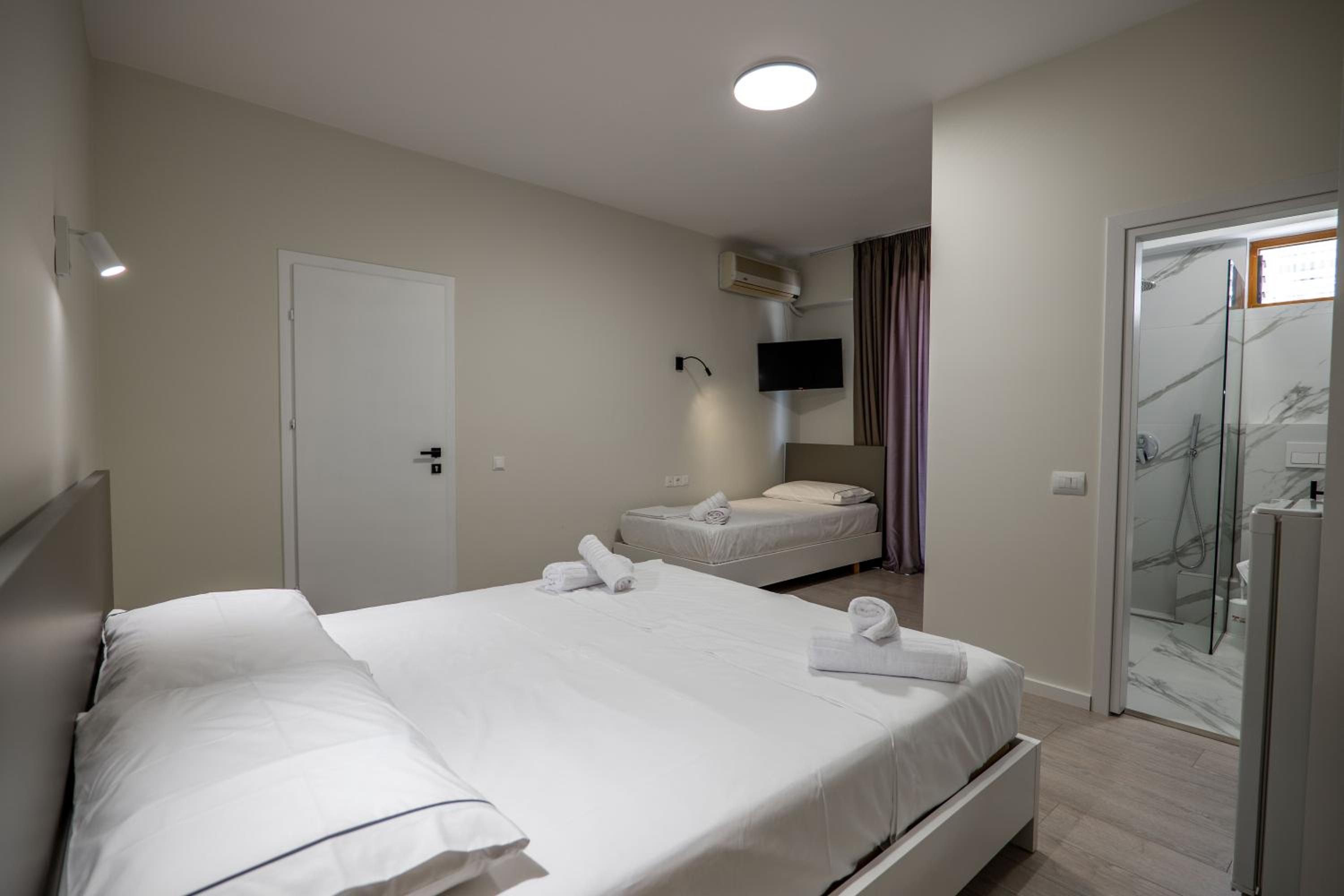 Triple Room With City View