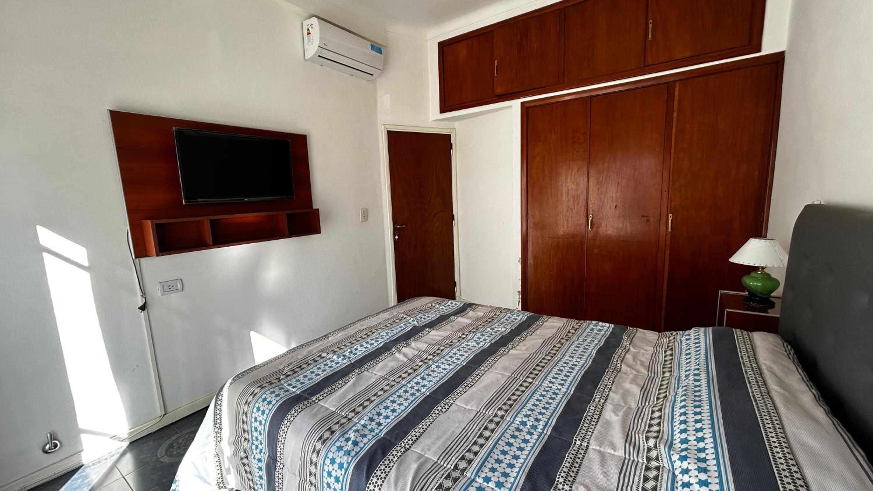 Two-Bedroom House photo 3