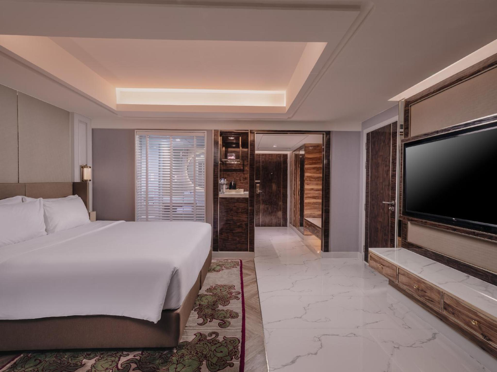 Premier Corner Room photo 2