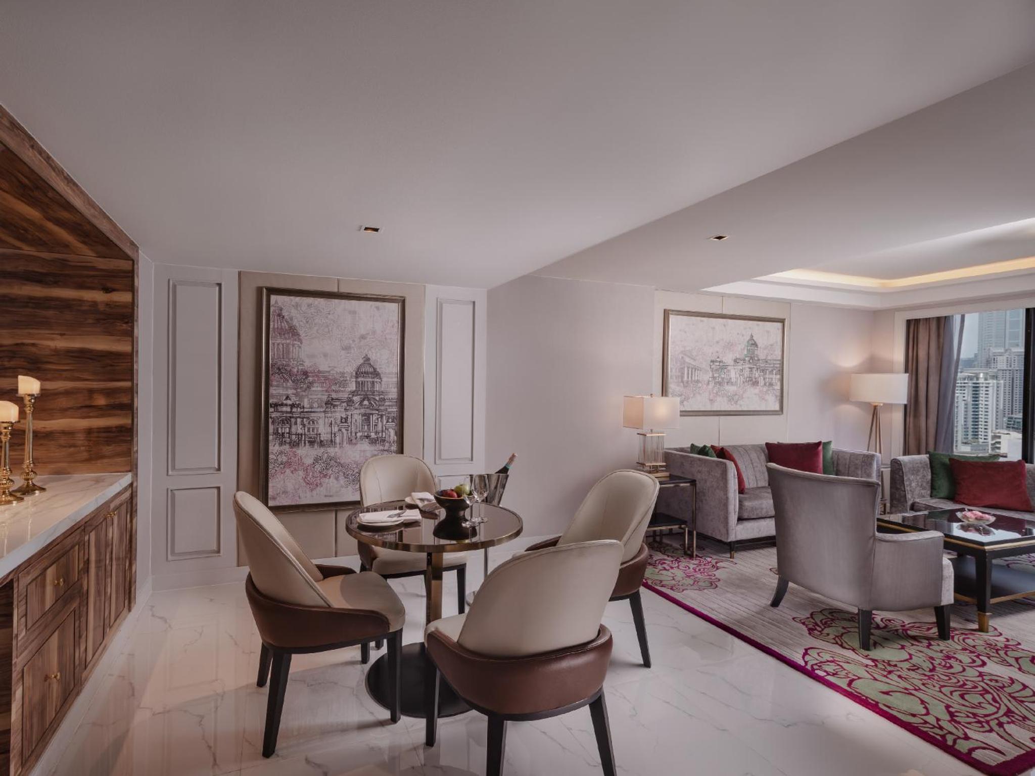 Aira Suite with Club Lounge Access photo 2