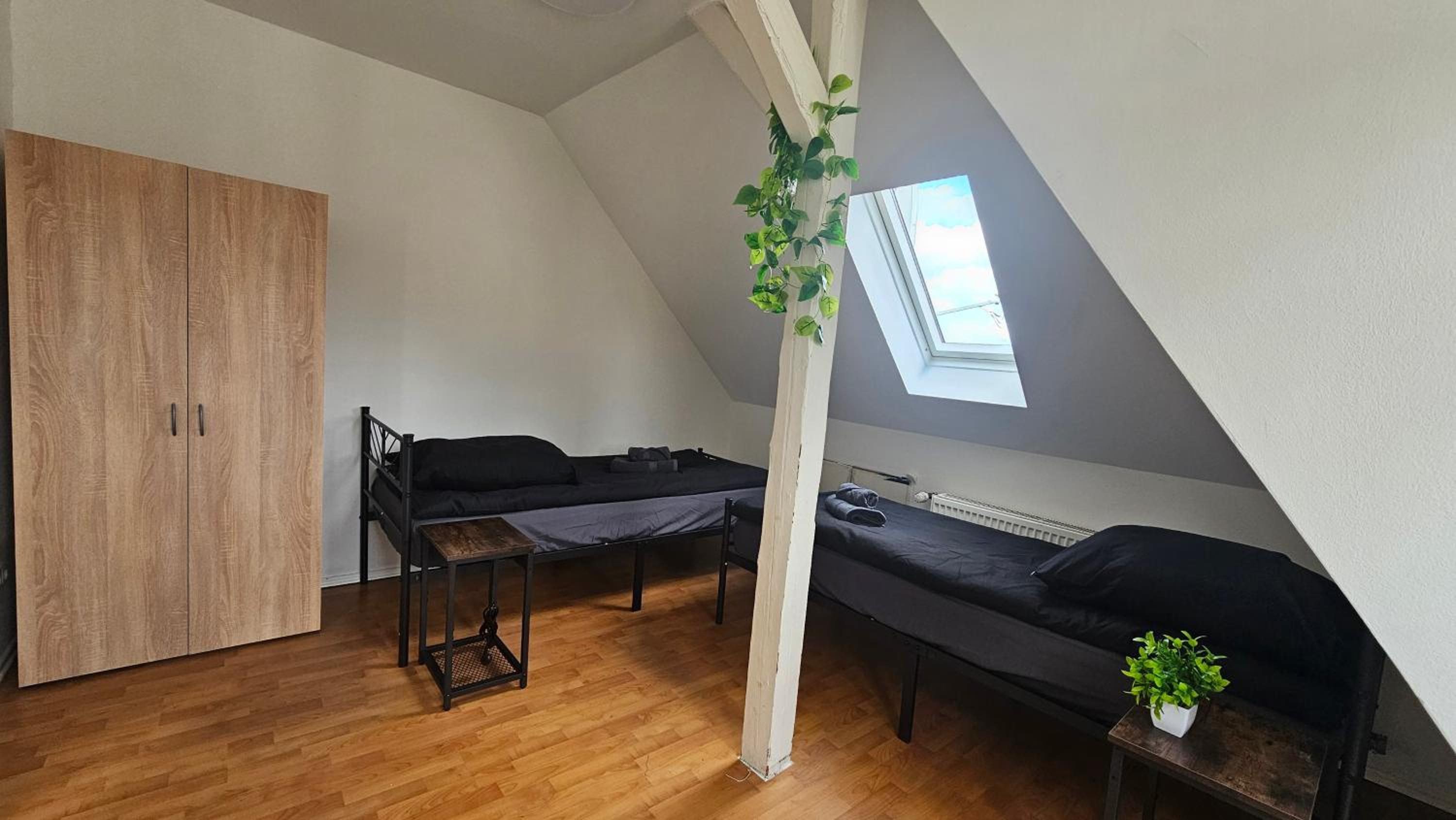 Apartment photo 2