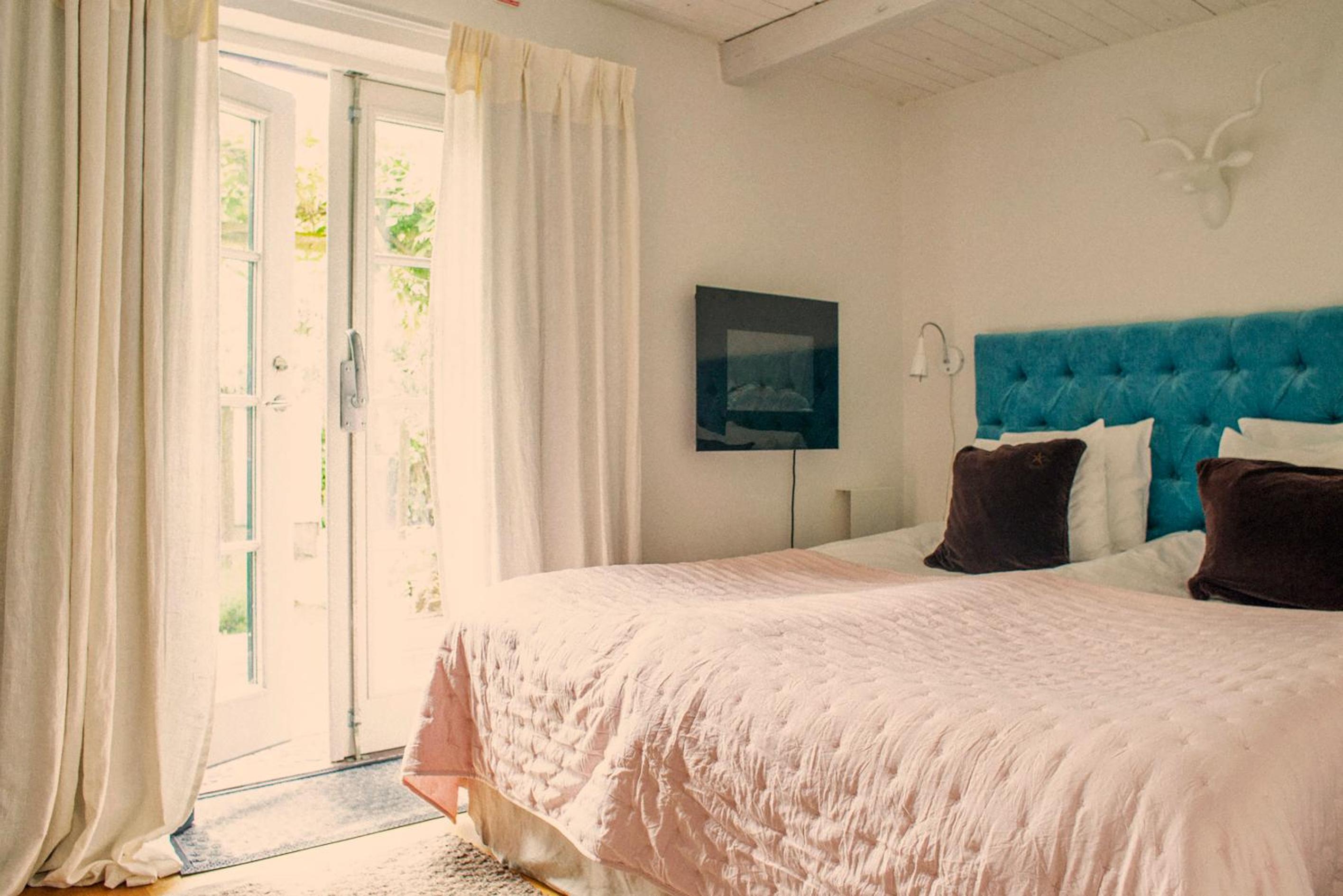 Small Double Room - Photo 3