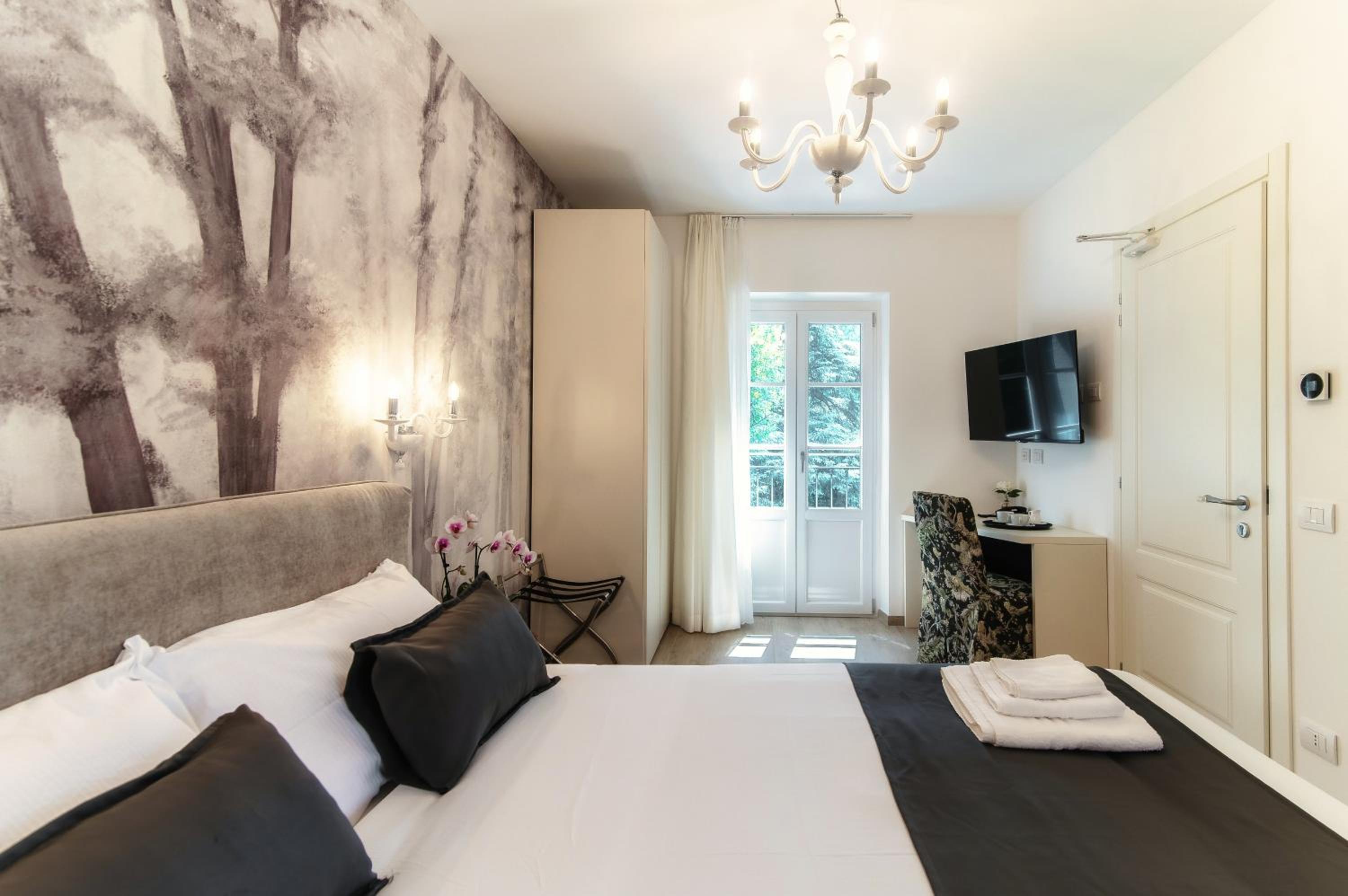 Triple Room with Terrace photo 2