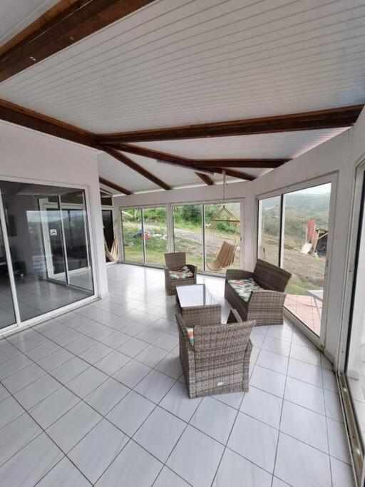 Four-Bedroom House photo 3