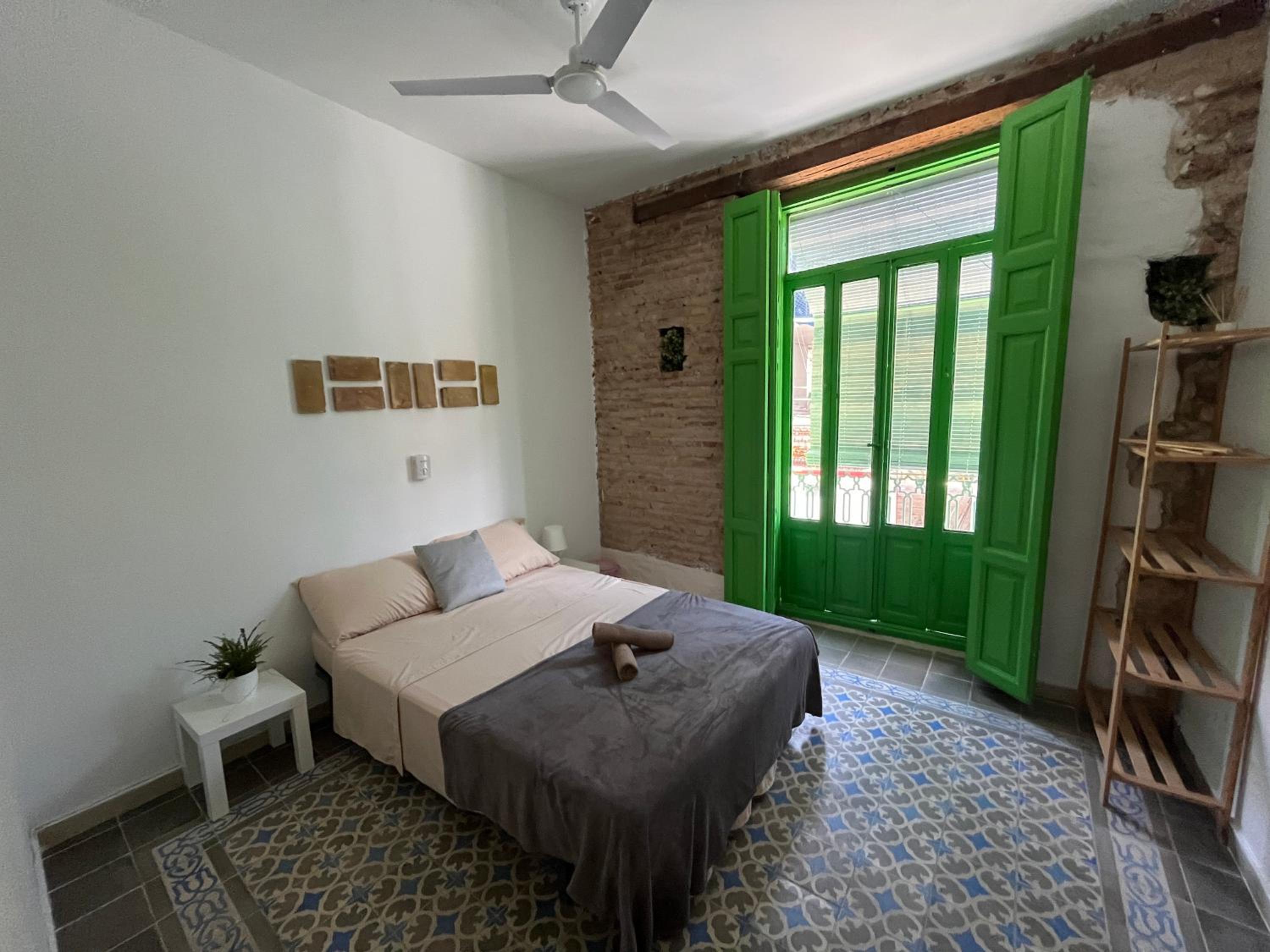 Habitación doble con baño compartido
