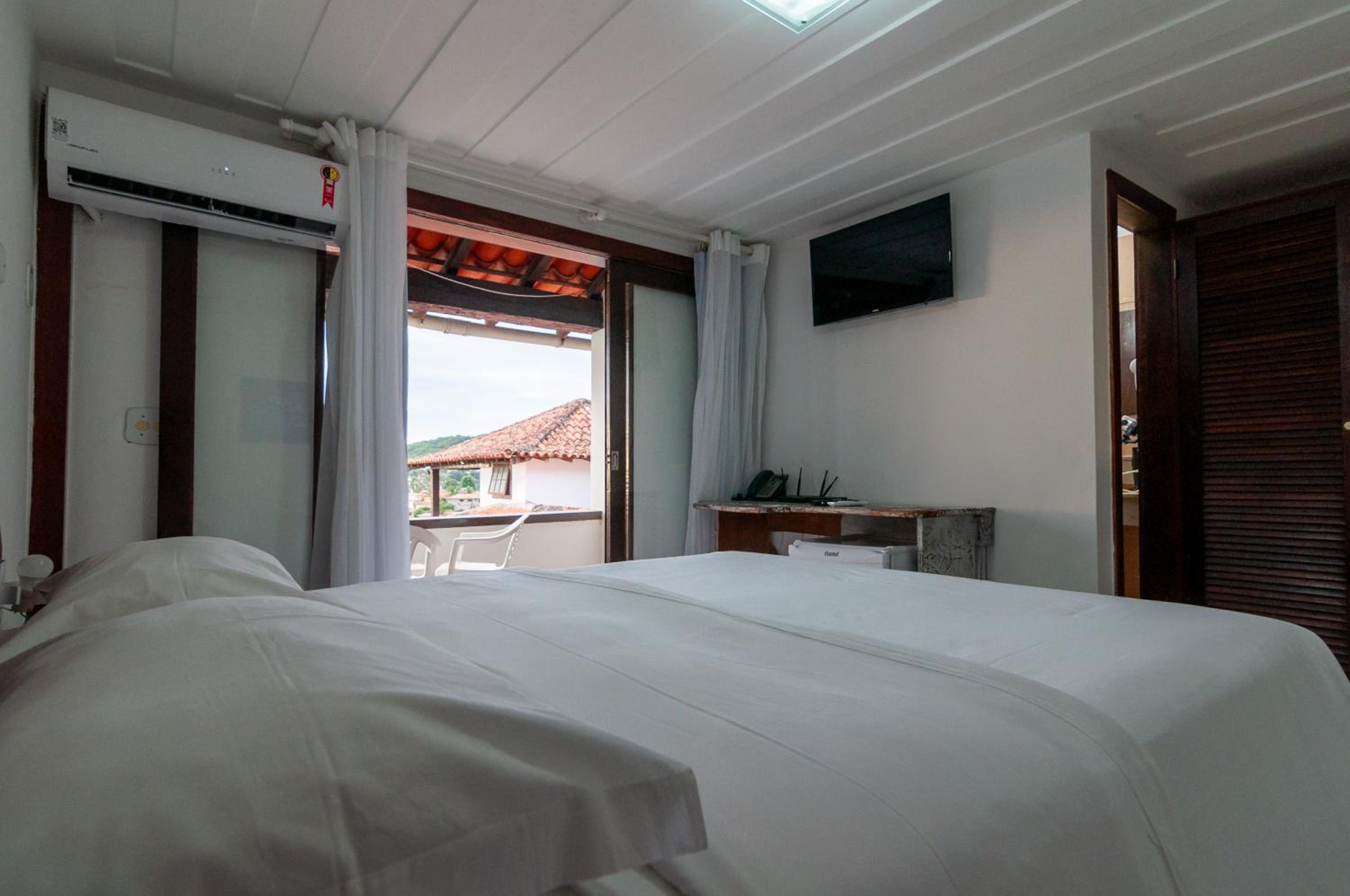 Standard Double Room - Photo 3