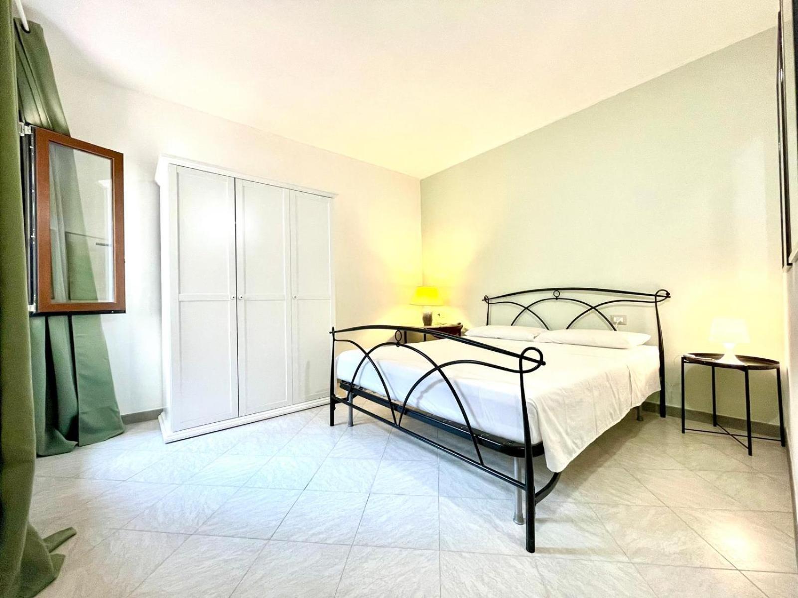 Two-Bedroom Deluxe Apartment photo 1