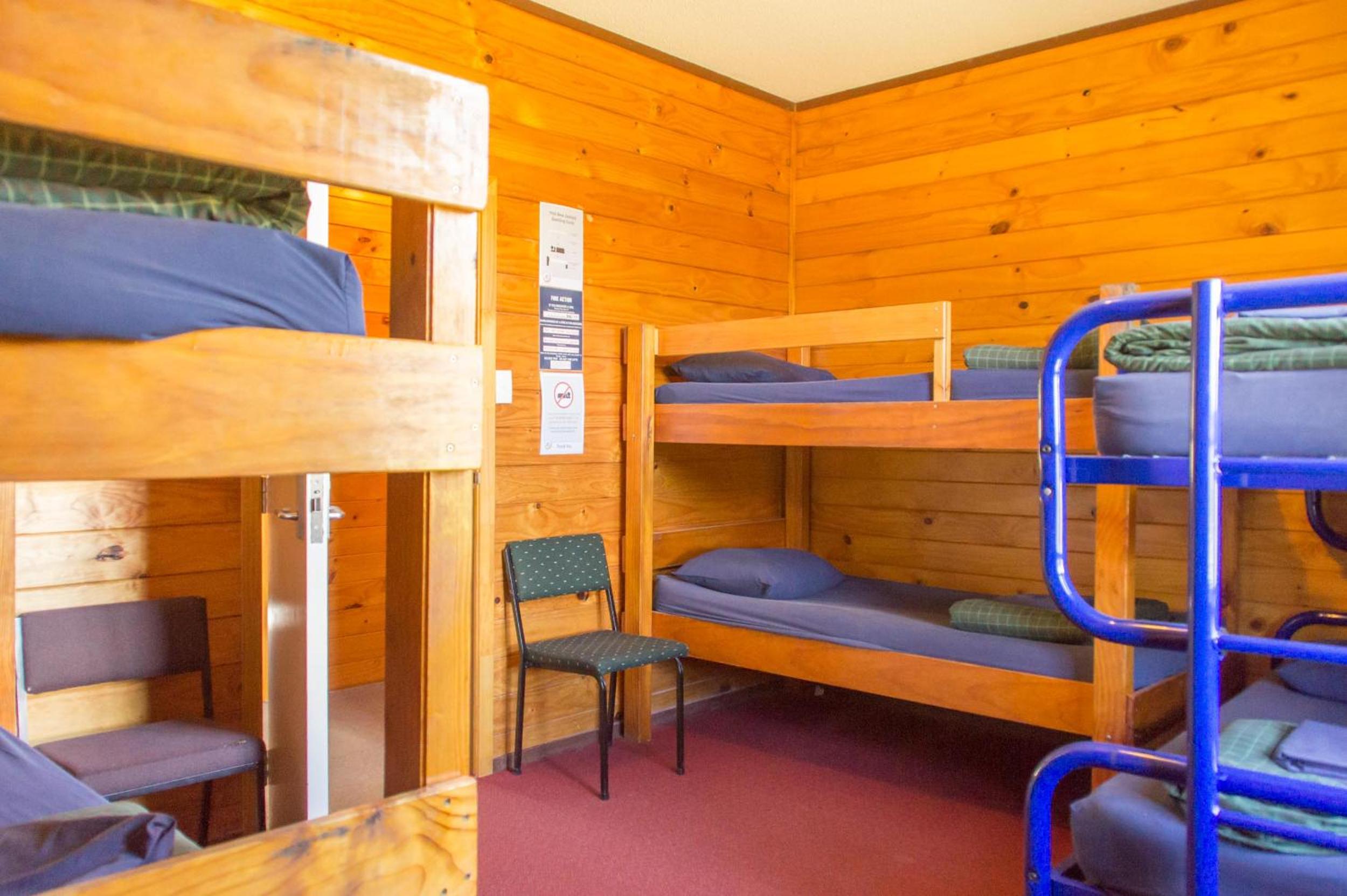 Bed in 6-Bed Female Dormitory Room photo 1