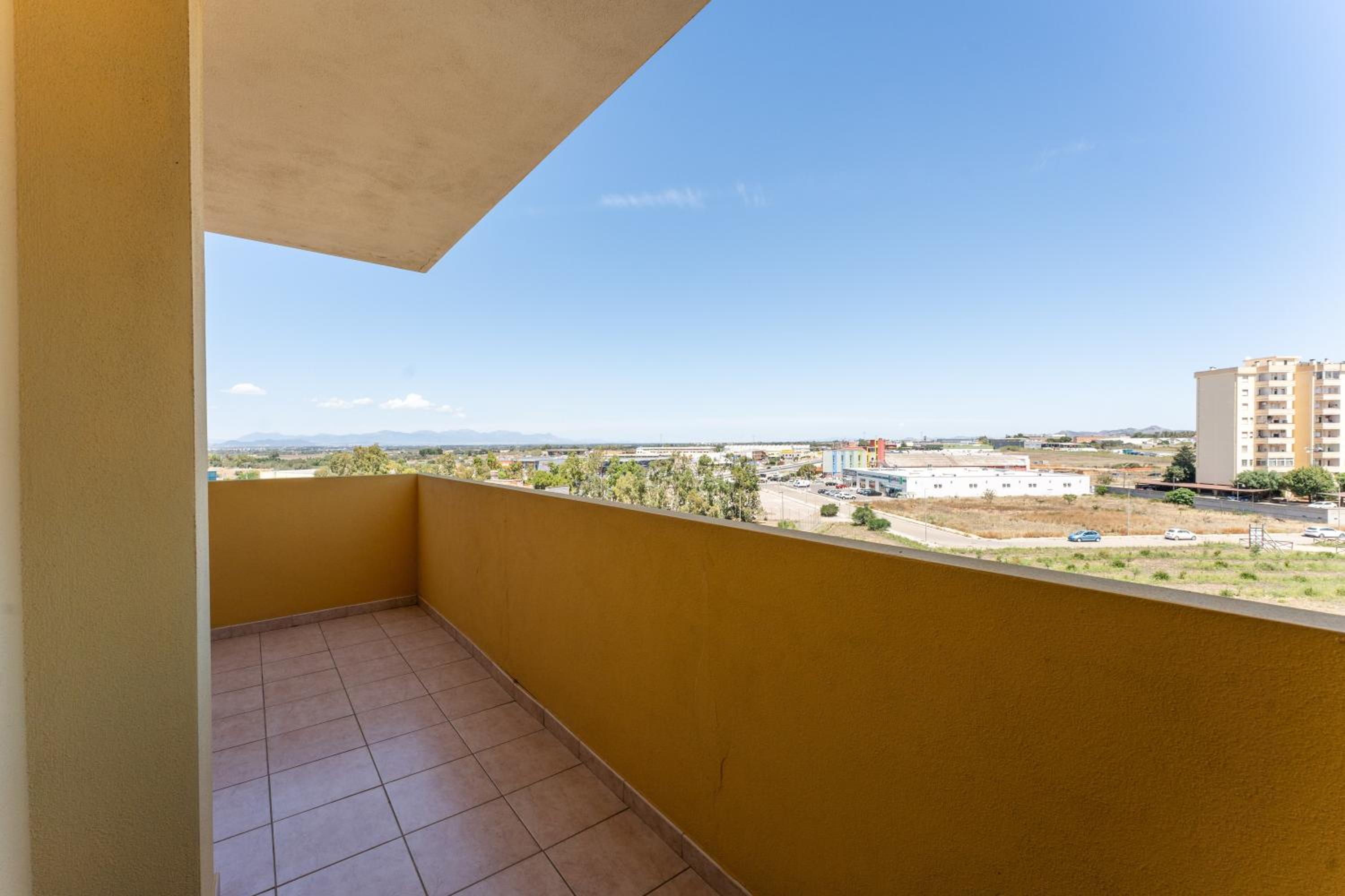 Apartment with Terrace photo 3