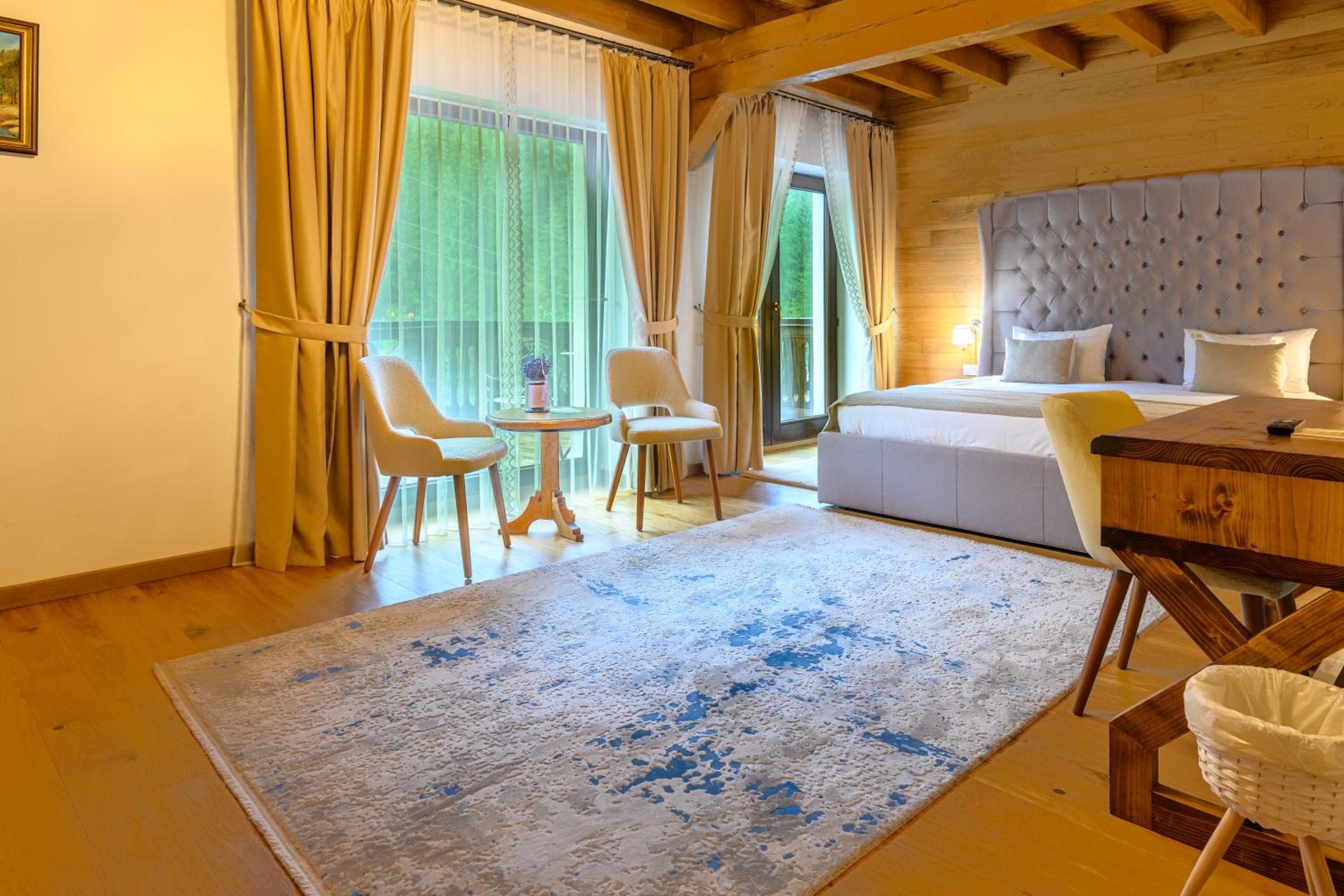 Superior Double Room - Photo 6