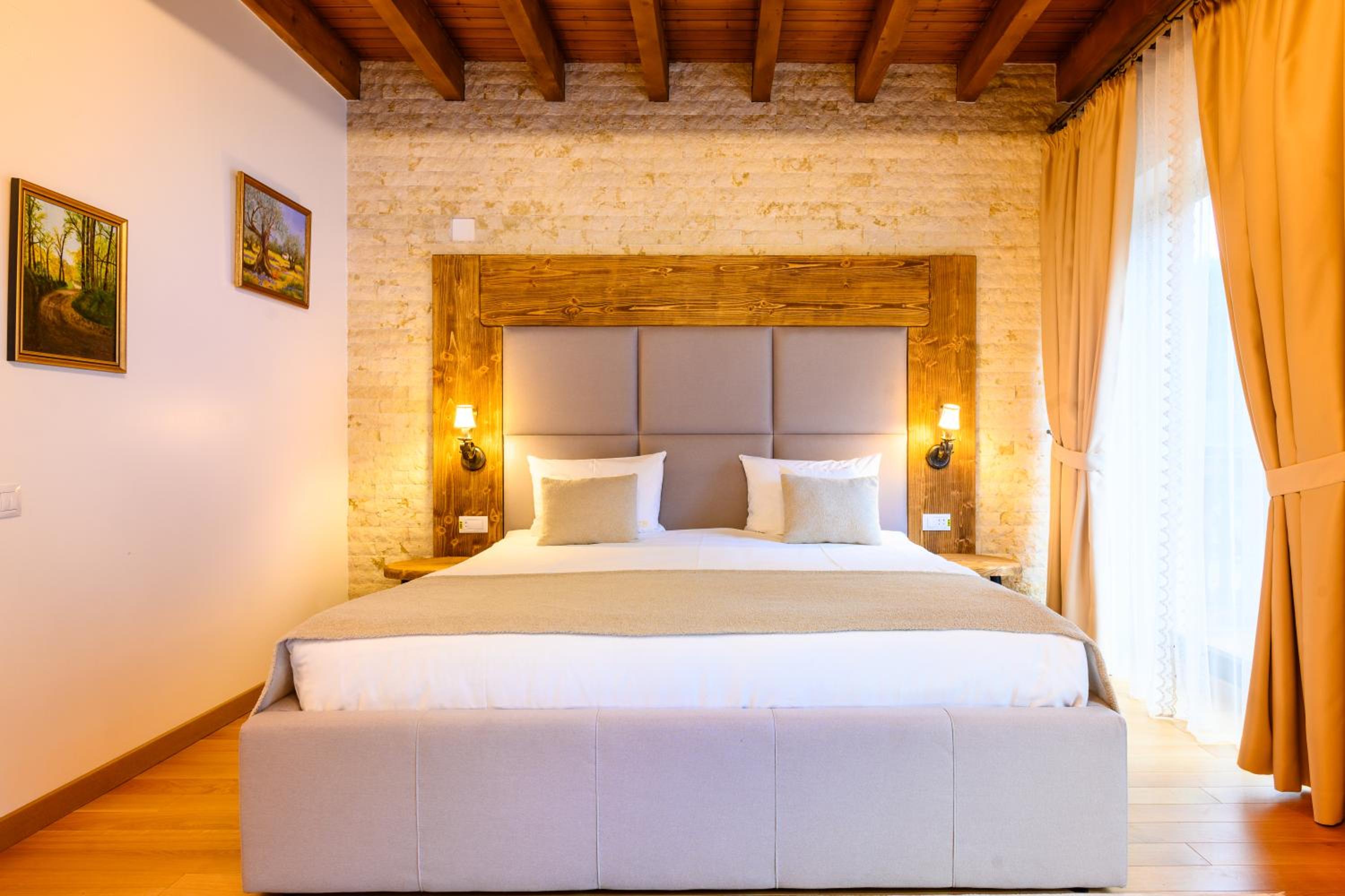 Superior Double Room - Photo 10
