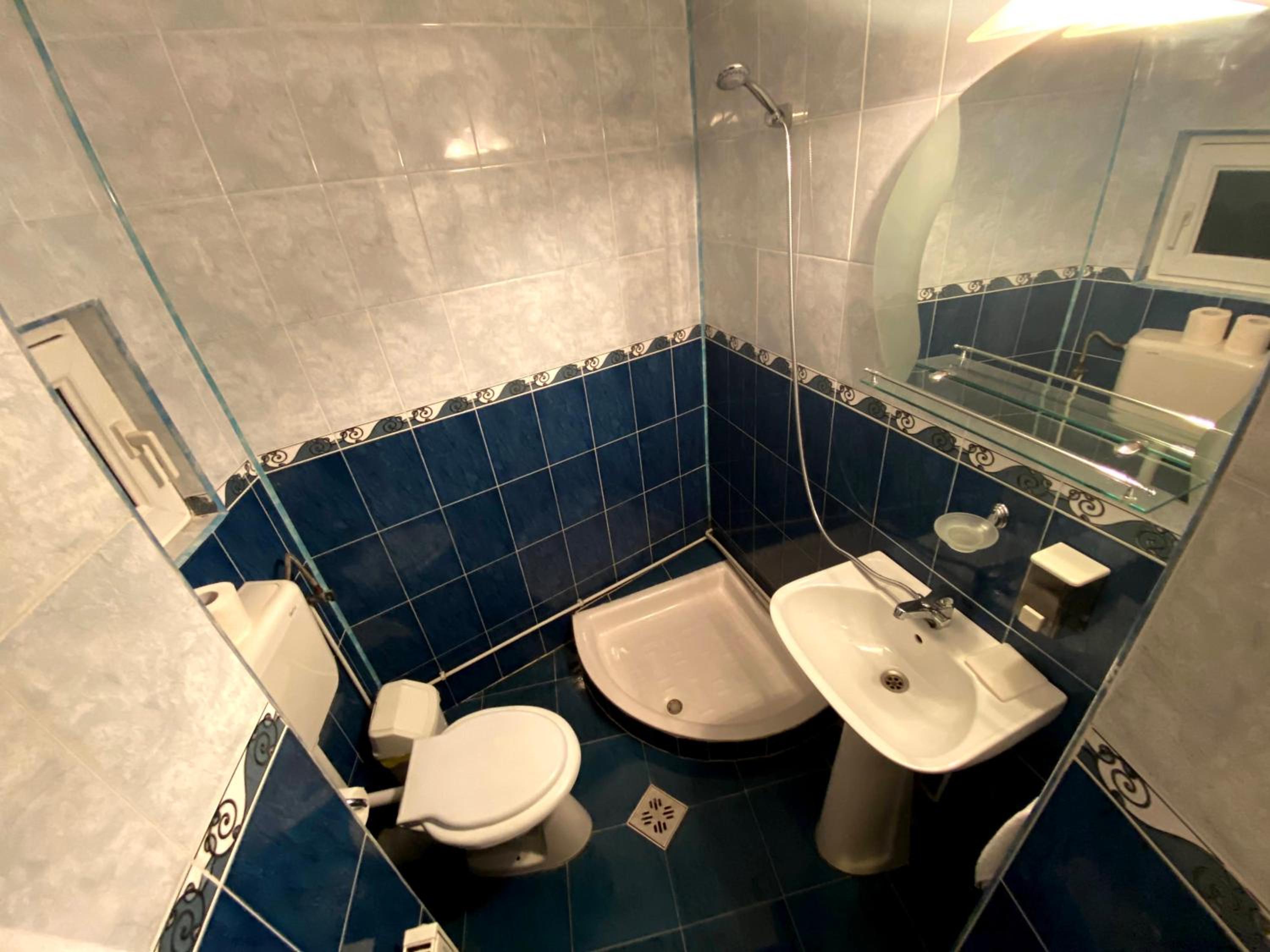 Four-Bedroom House photo 2