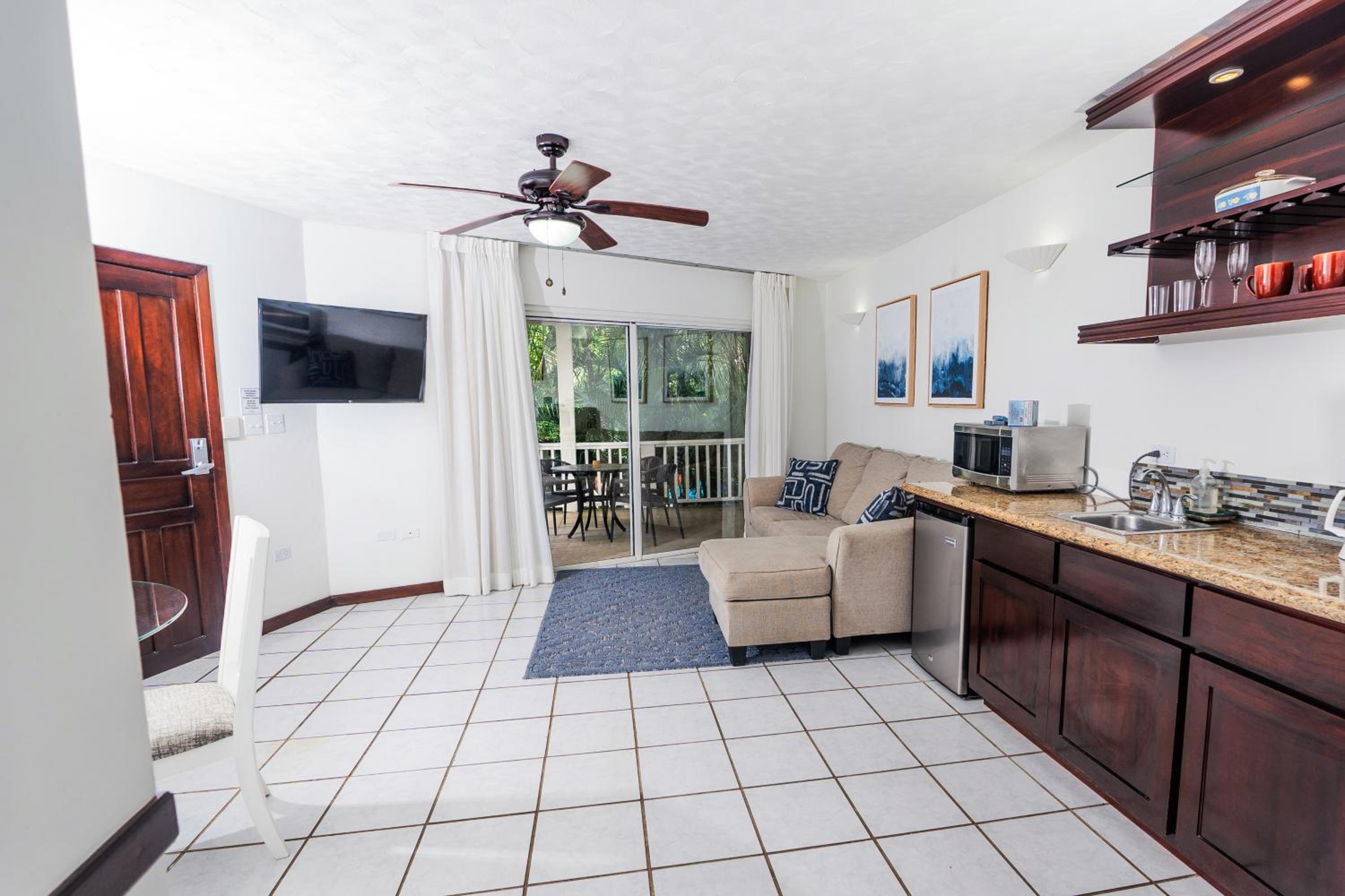 Balcony Suite photo 1