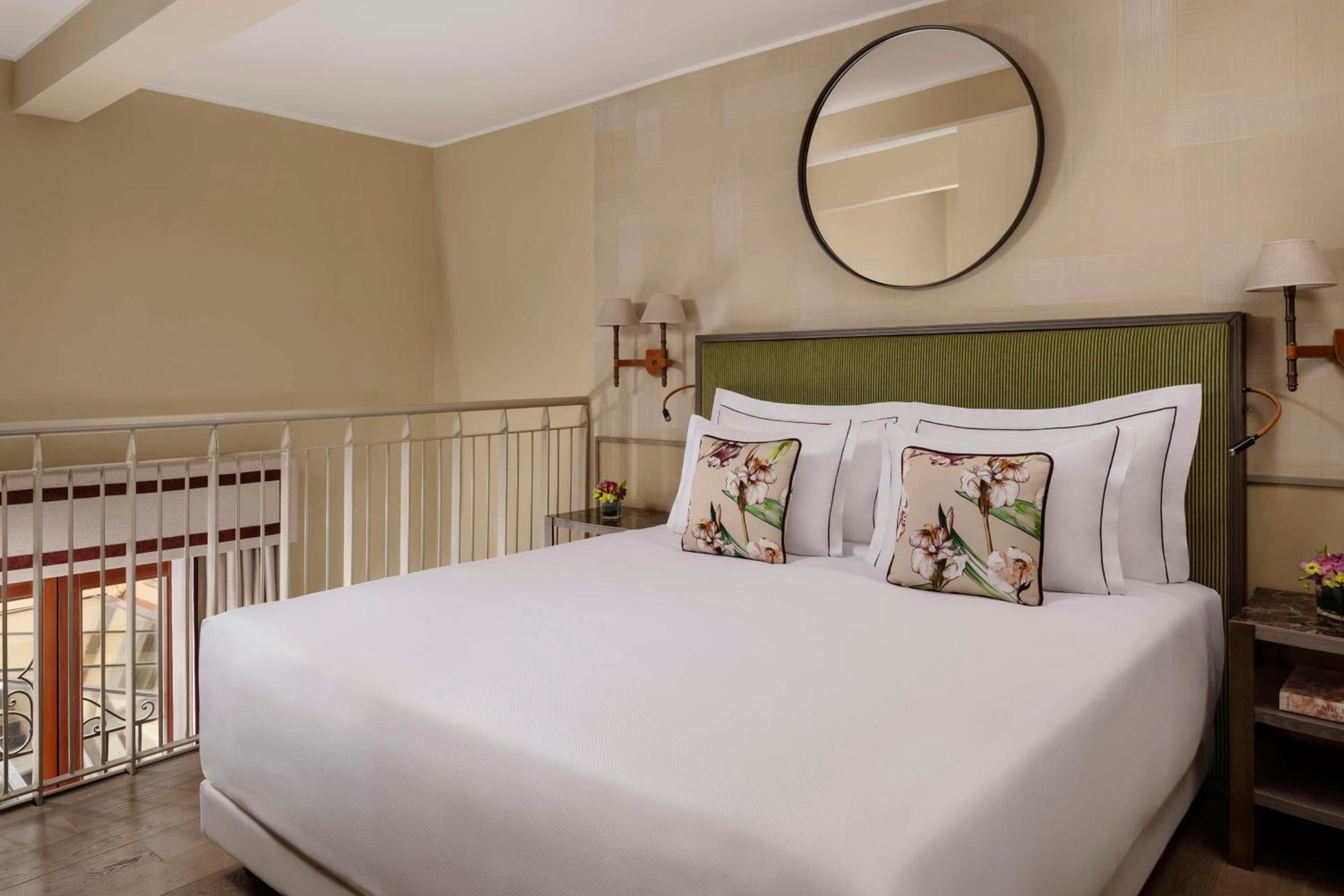Junior Suite (Non Smoking) photo 1
