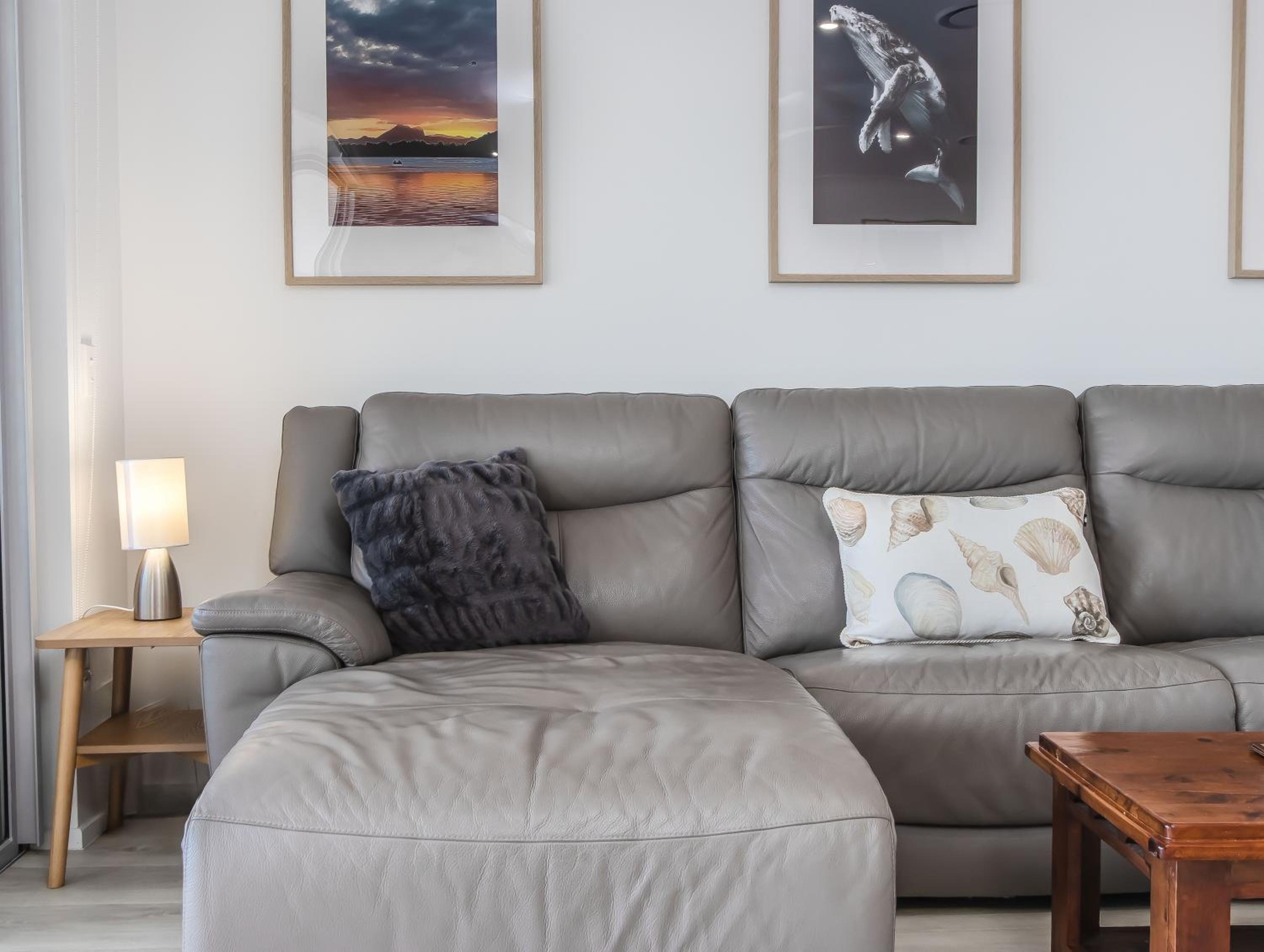 Two-Bedroom Waterfront Apartment photo 3