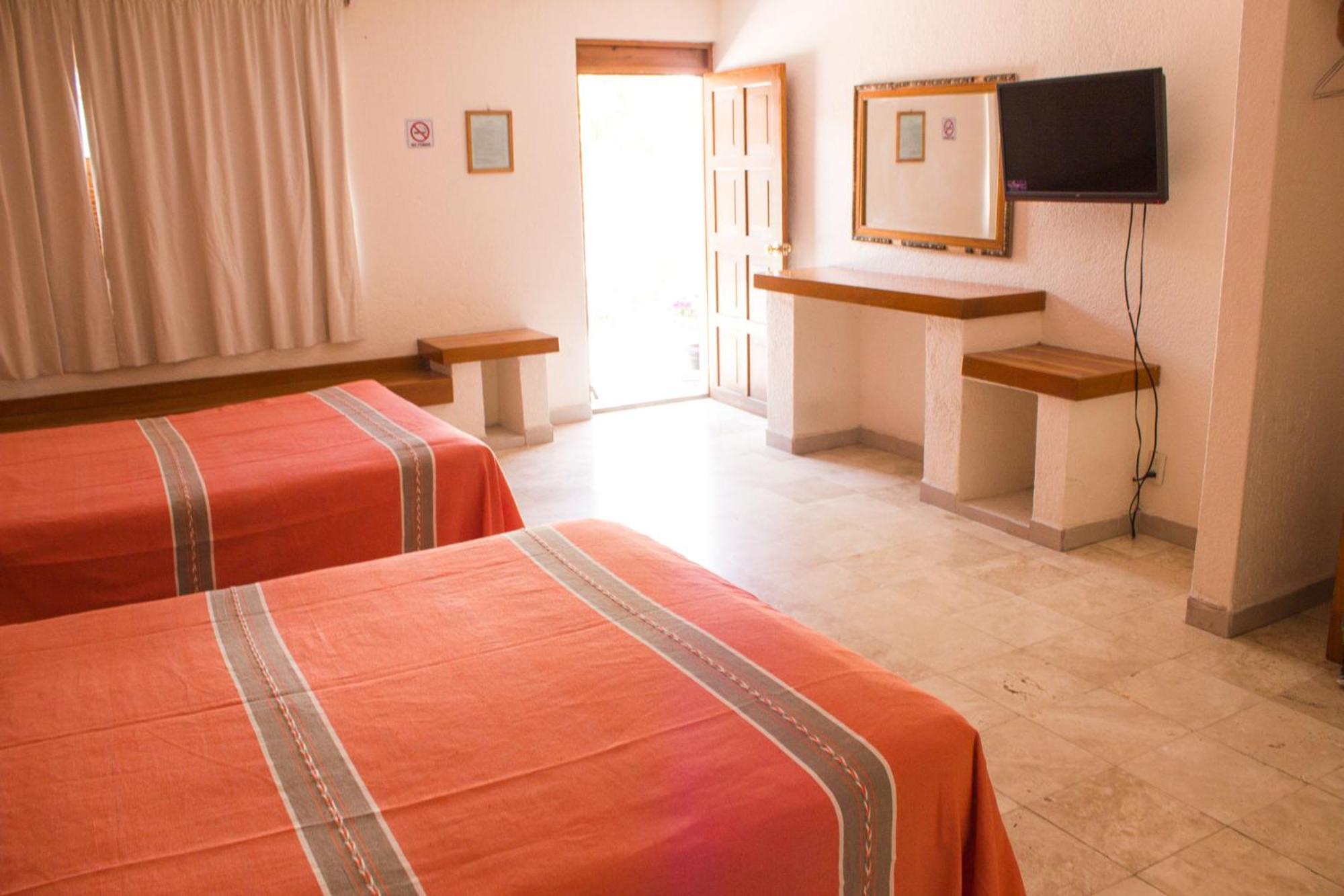 Double Room with Two Double Beds photo 1