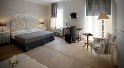 Superior Double or Twin Room photo 1
