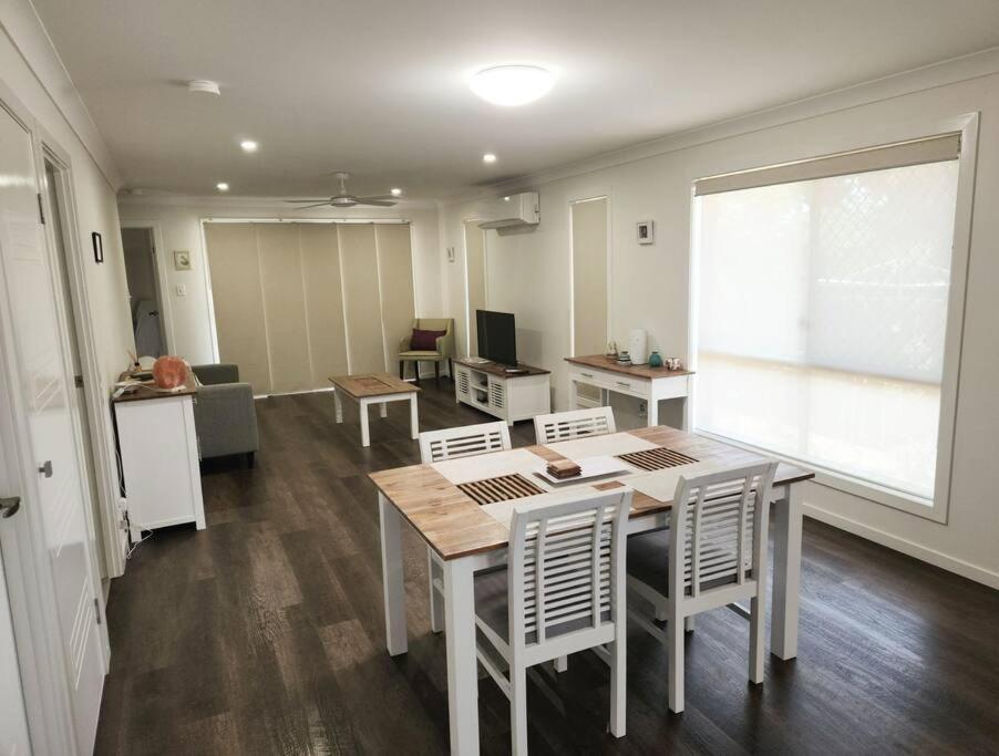 Three-Bedroom House photo 1