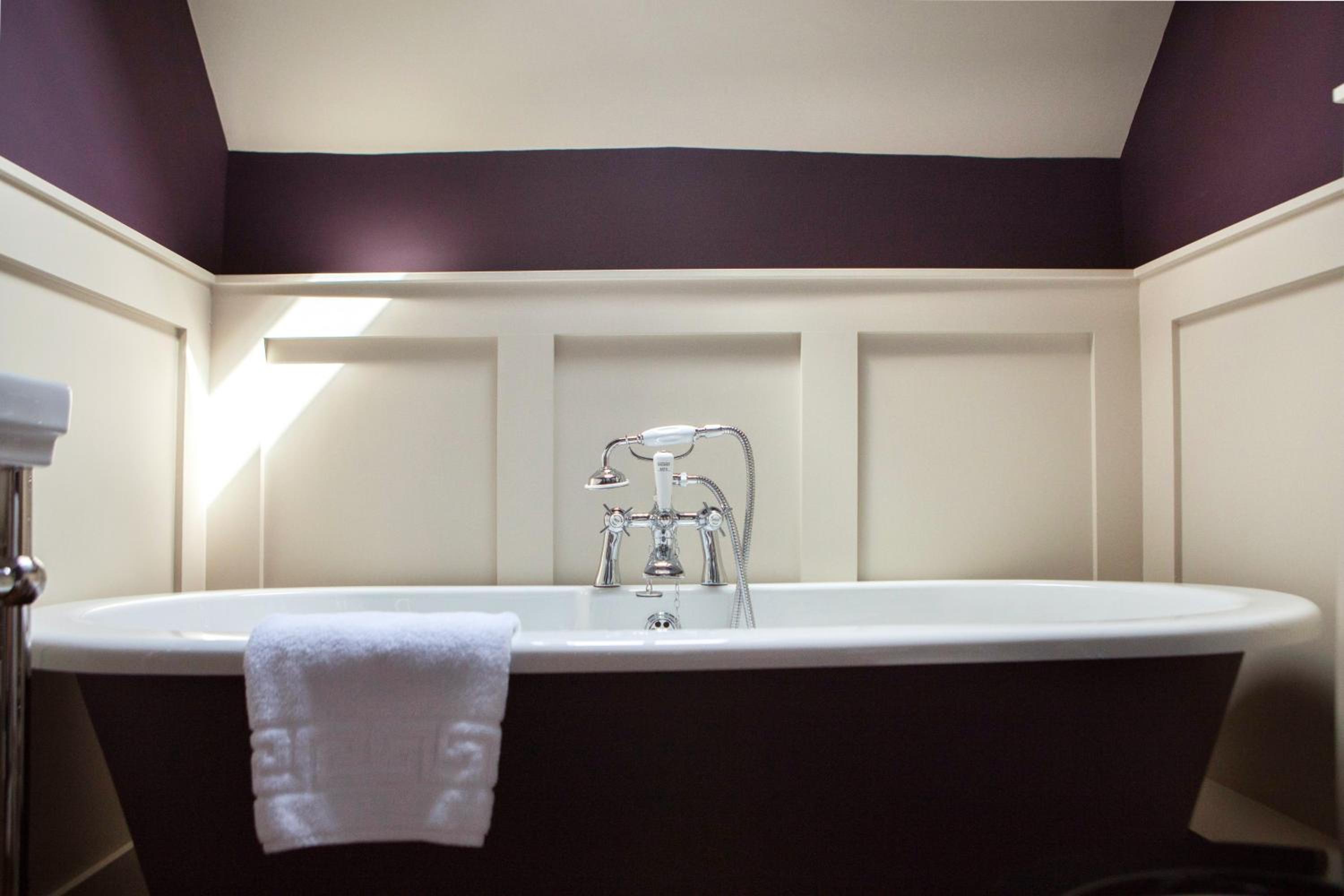 Luxury King Room photo 3