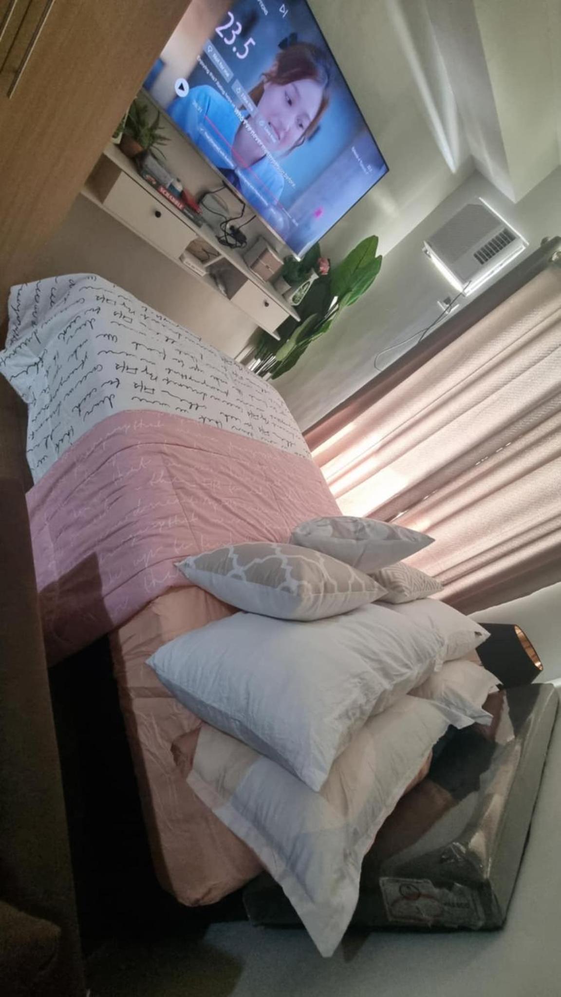 带阳台的公寓