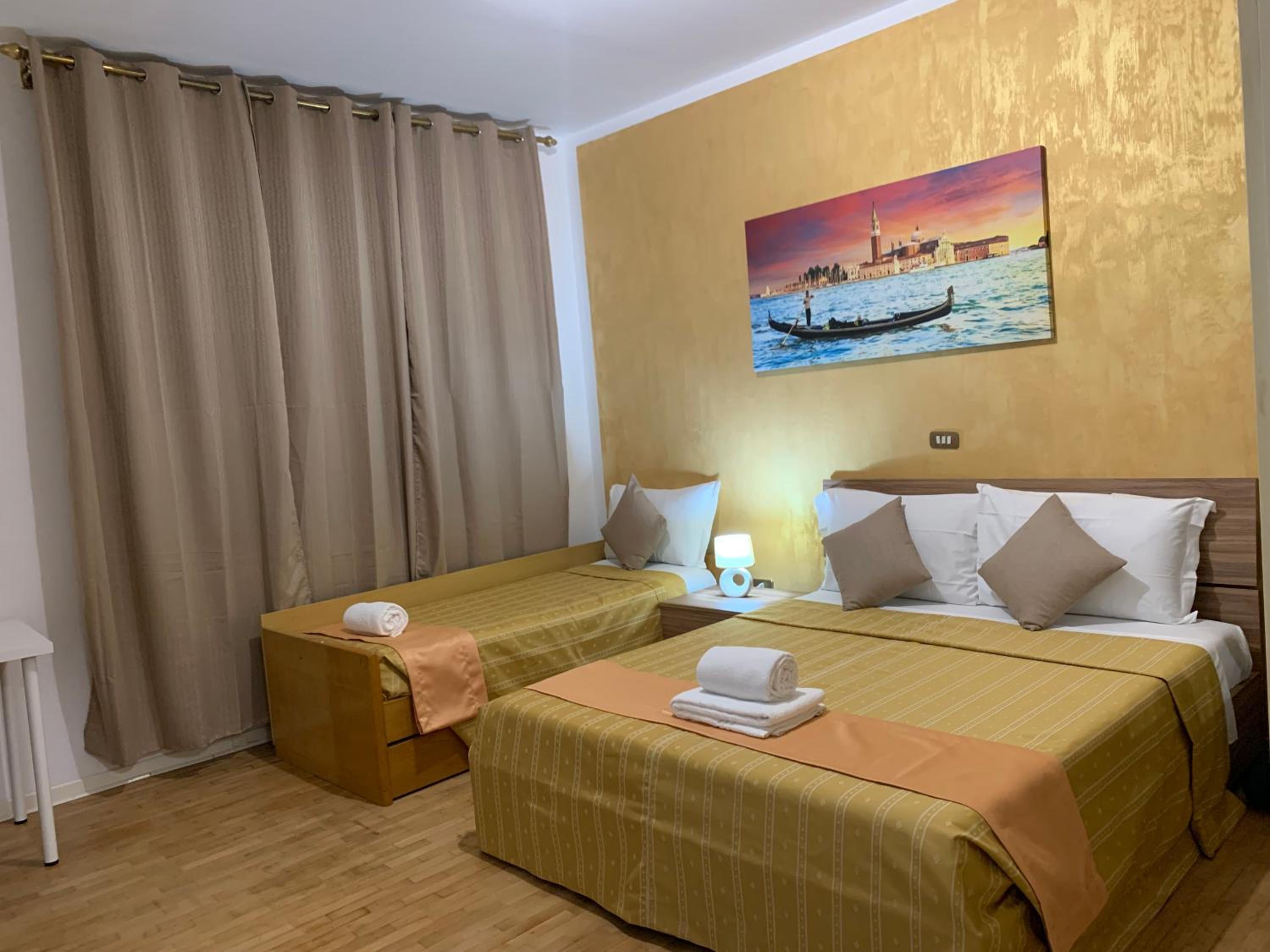 Standard Triple Room photo 3