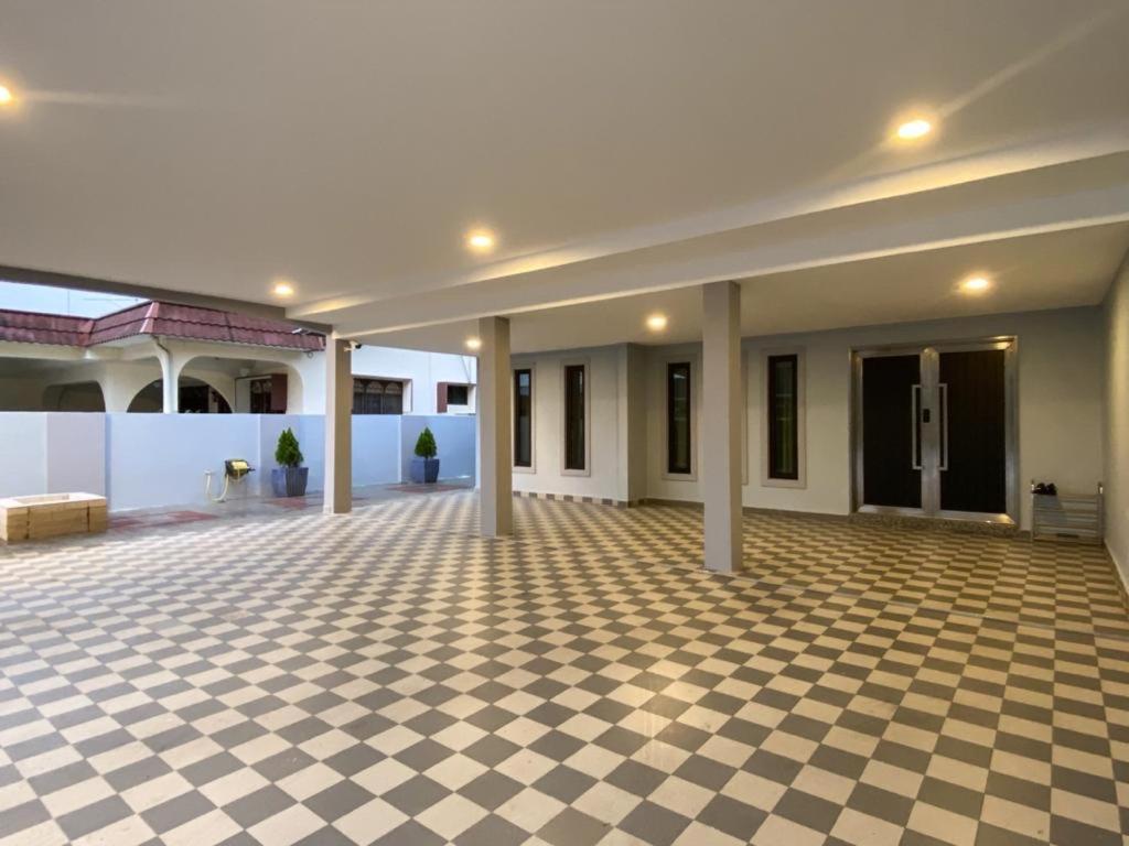 Villa photo 3