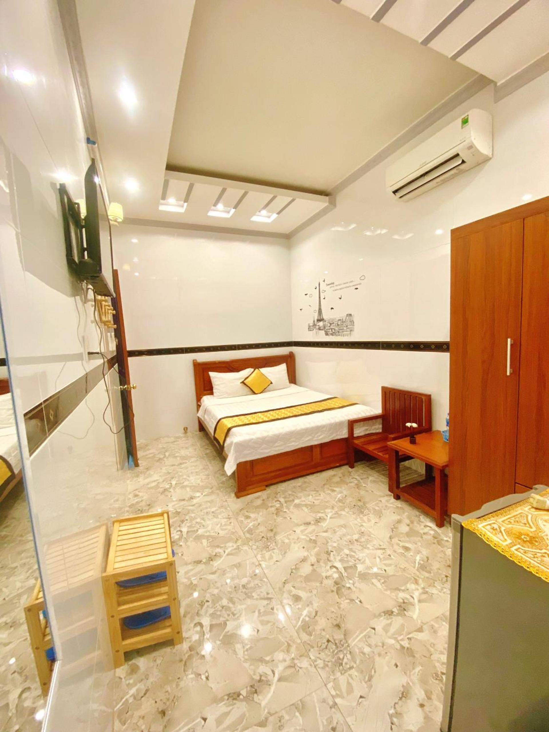 Economy Single Room