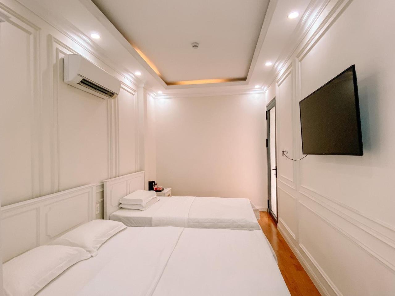 Triple Room With Bath photo 3