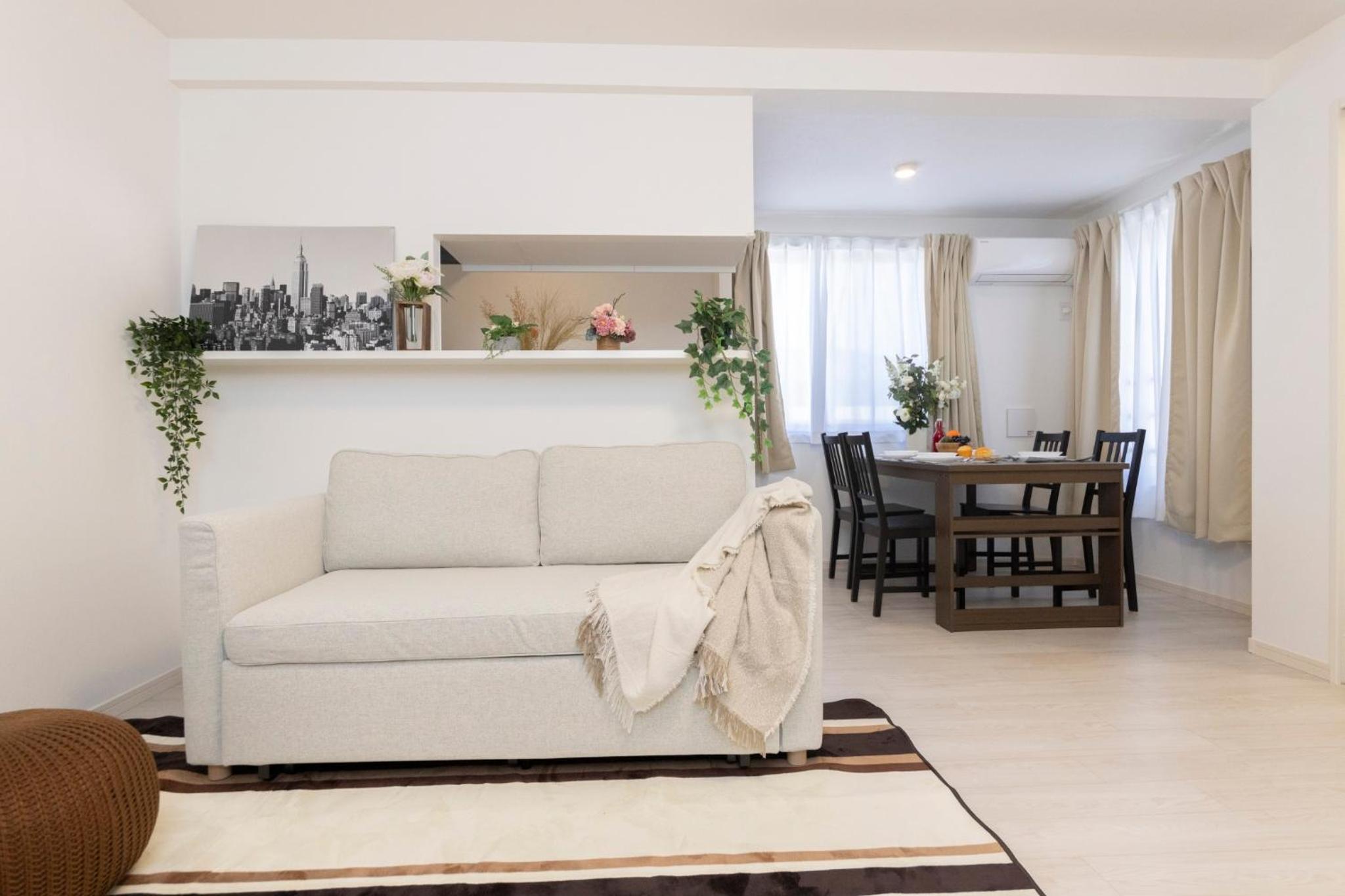 Two-Bedroom Studio Apartment photo 3