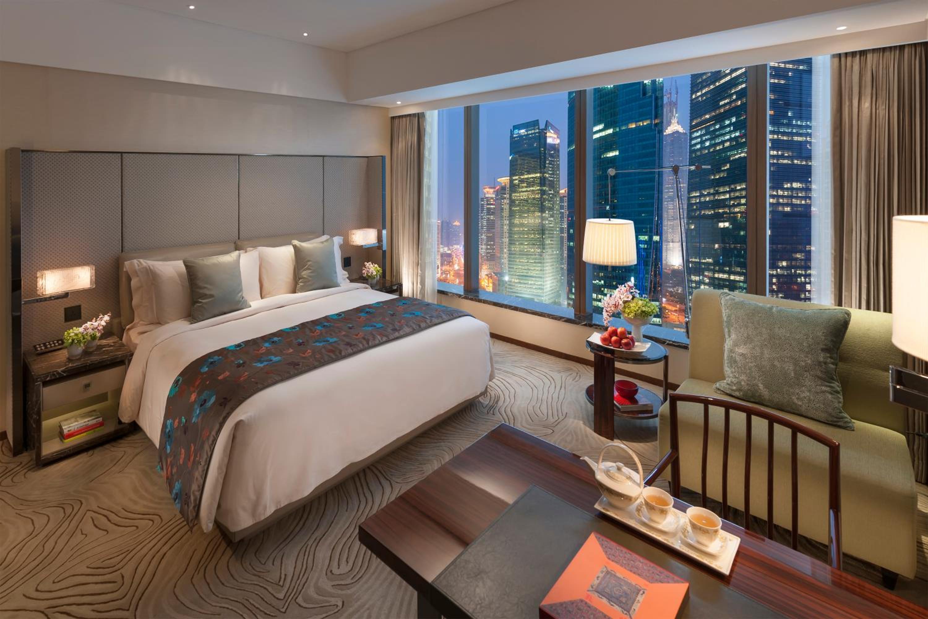 Deluxe Room King photo 2