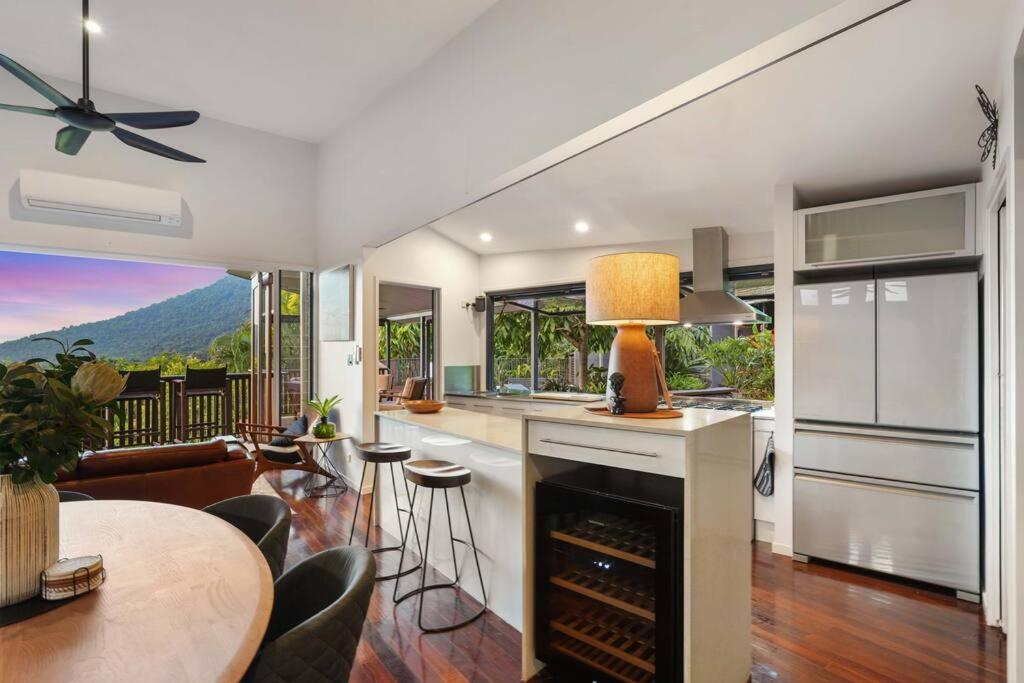 Three-Bedroom House photo 1