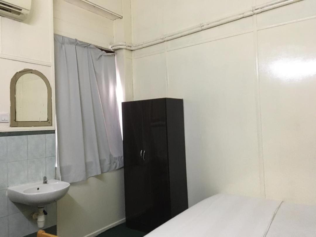 Queen Room - Photo 3