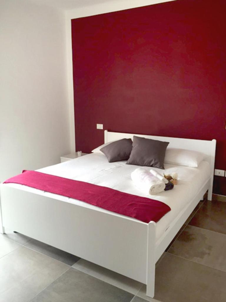 Large Double Room photo 3