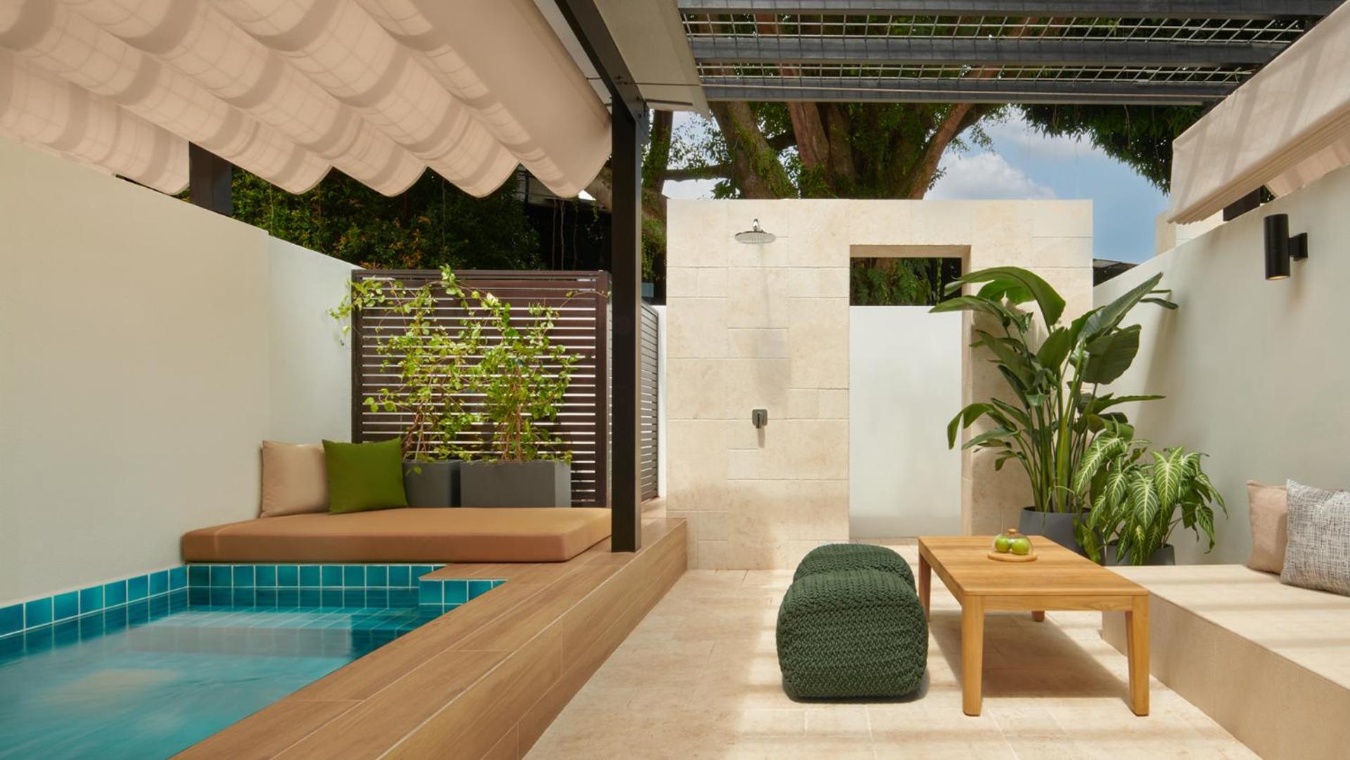 Courtyard Suite with Private Jacuzzi