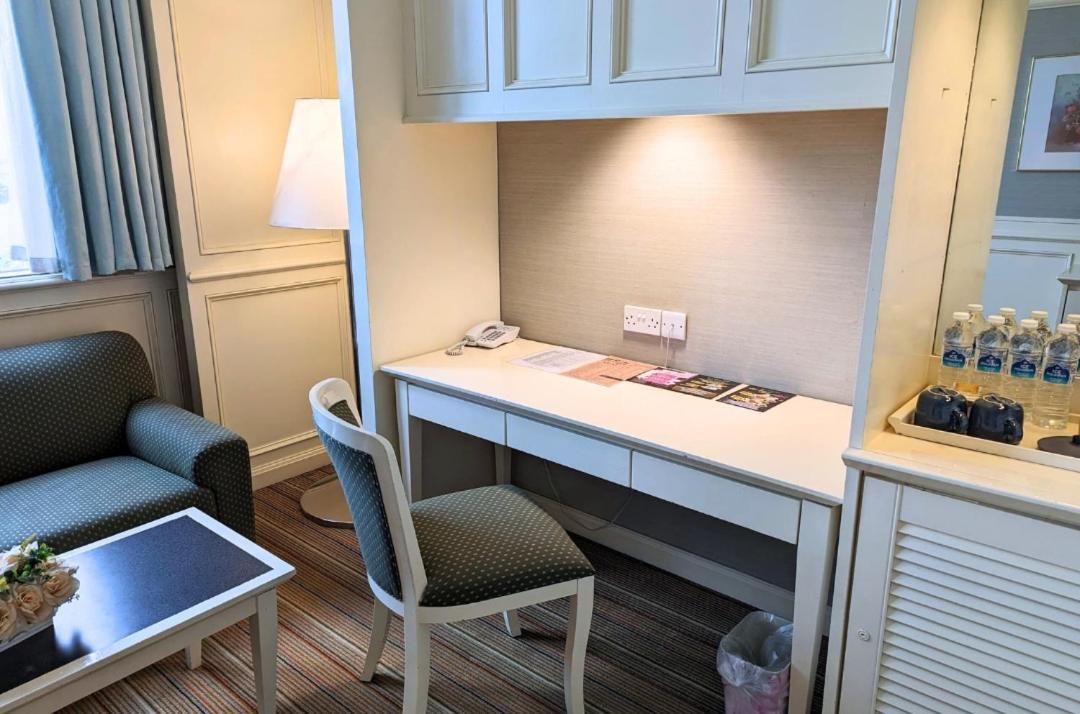 Executive Suite photo 2