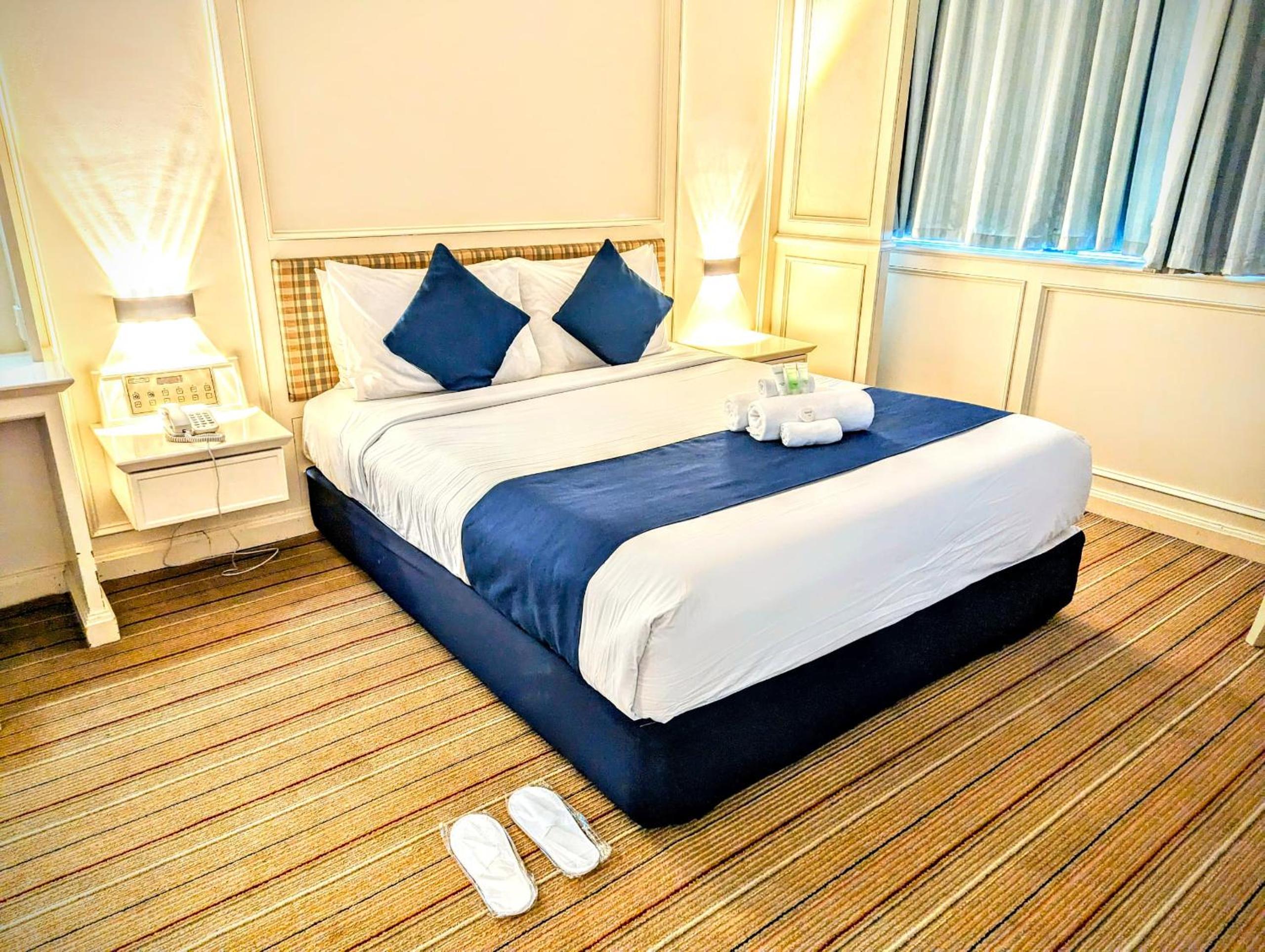 Executive Suite