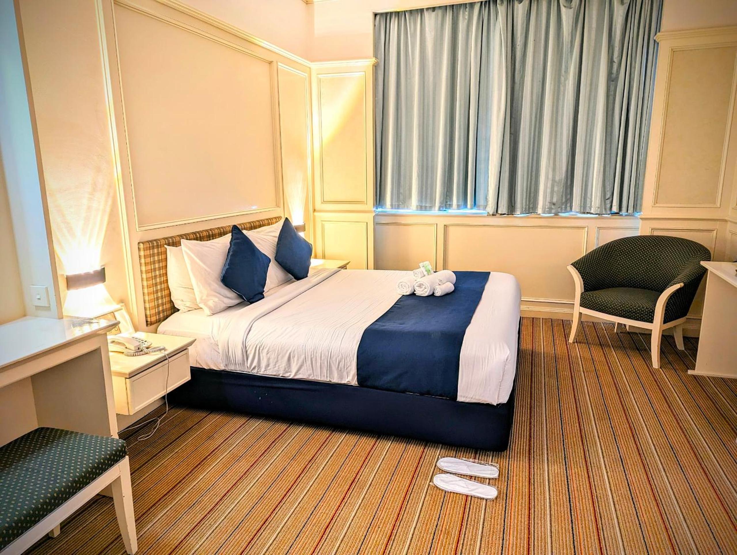 Executive Suite photo 3