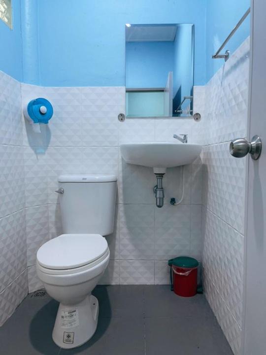 Double Room with Private Bathroom photo 3